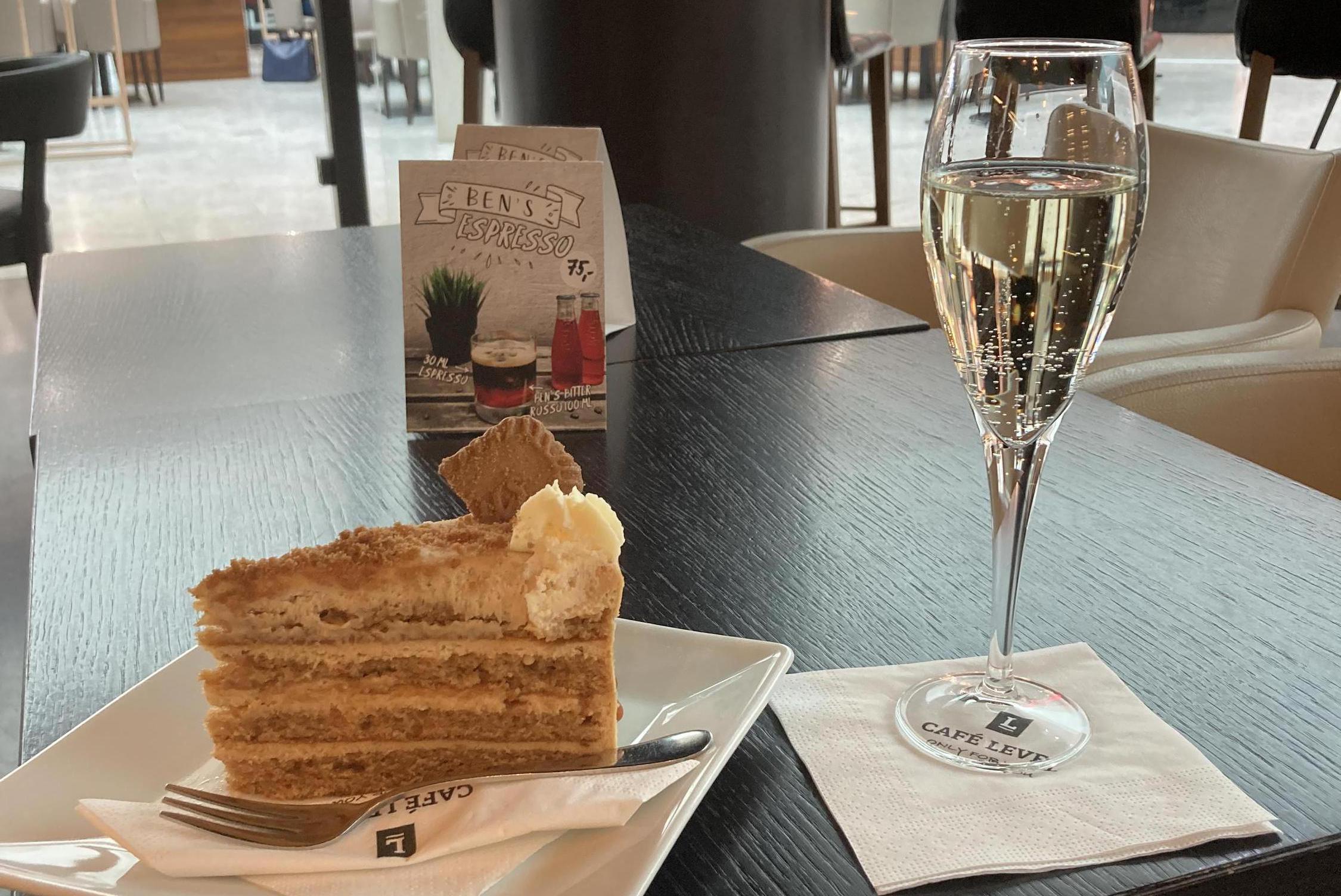 Café Level