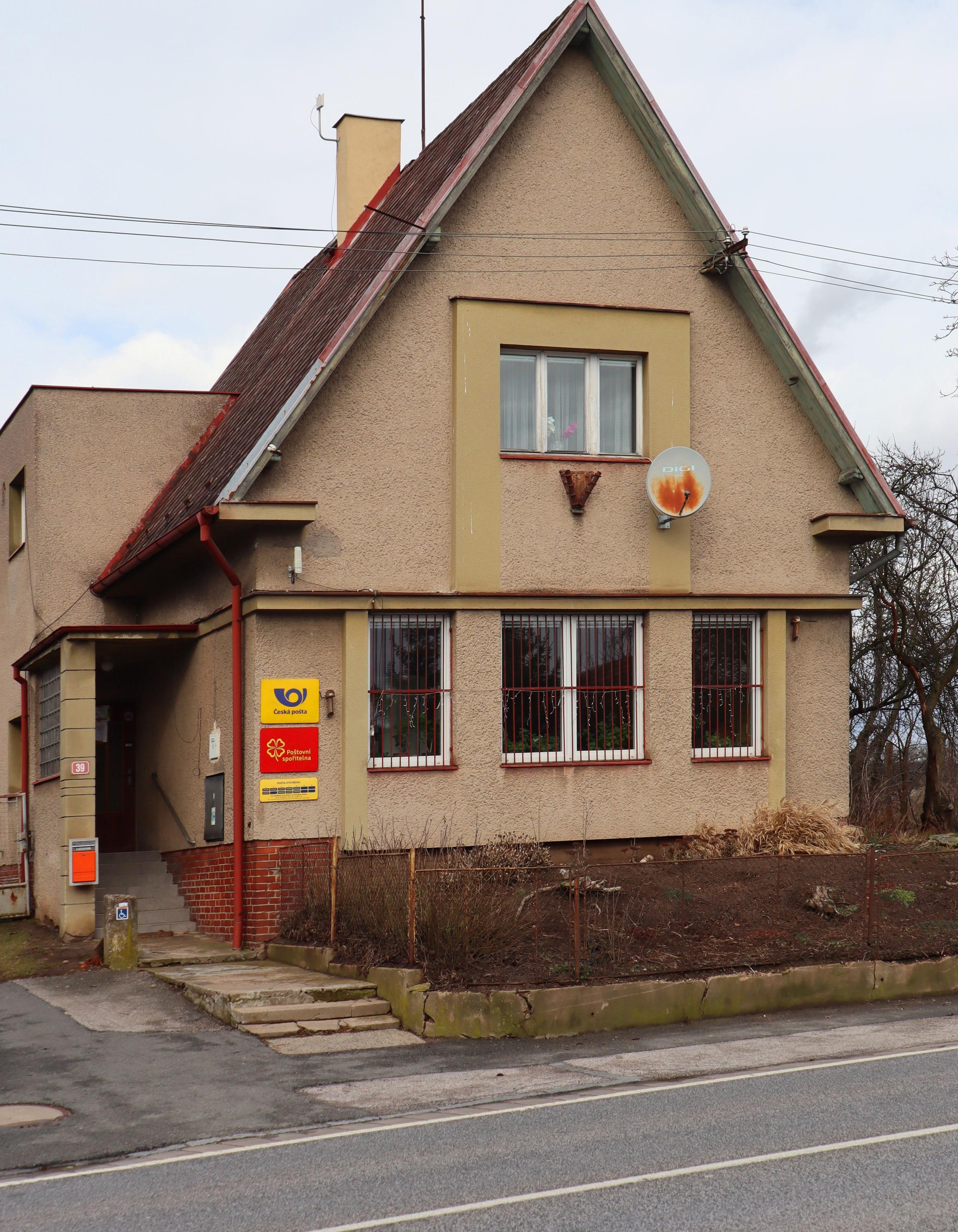 Pošta - Výdejní místo Dolany u Jaroměře foto 6