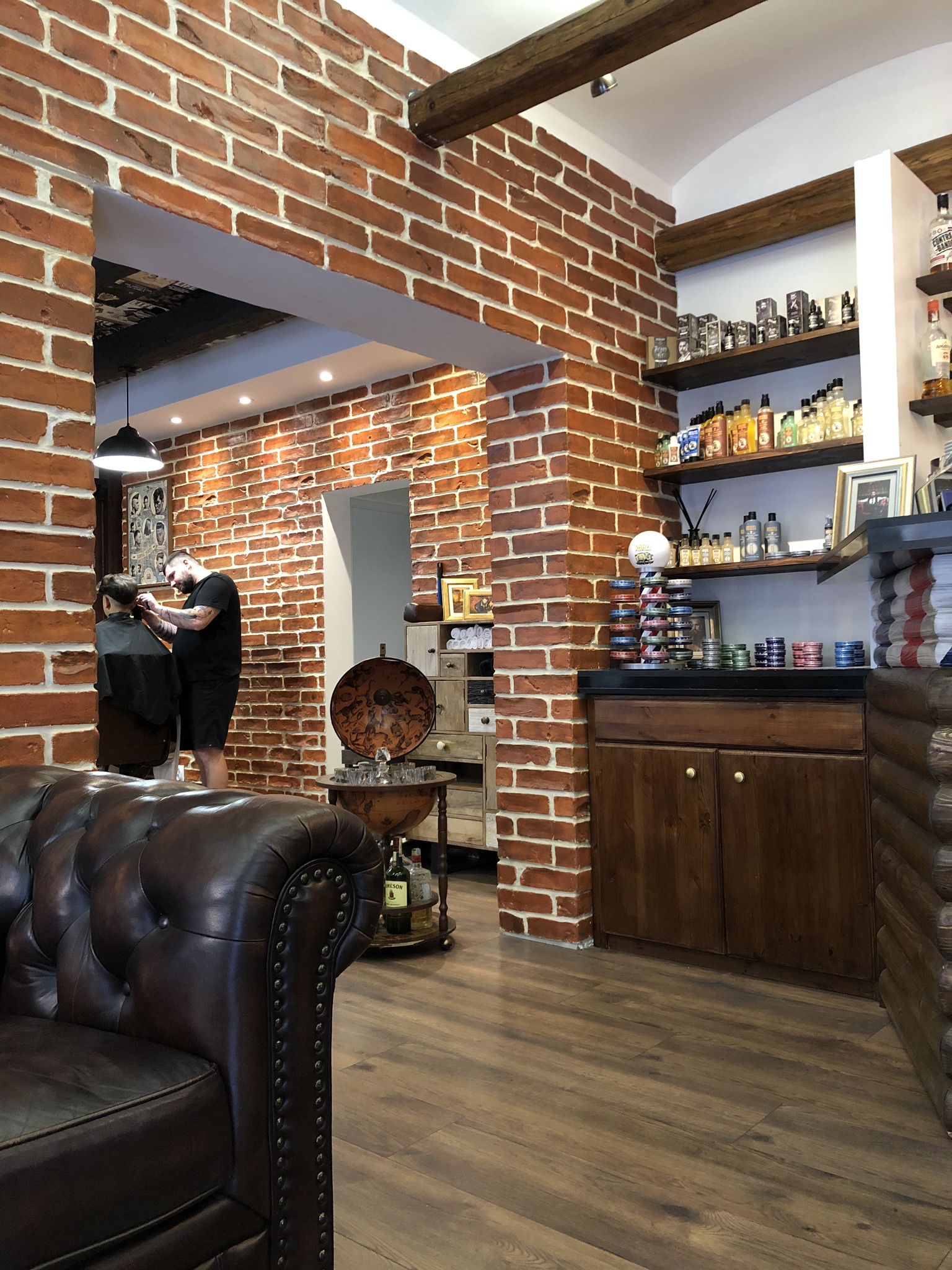 Rebell Barbers foto 4