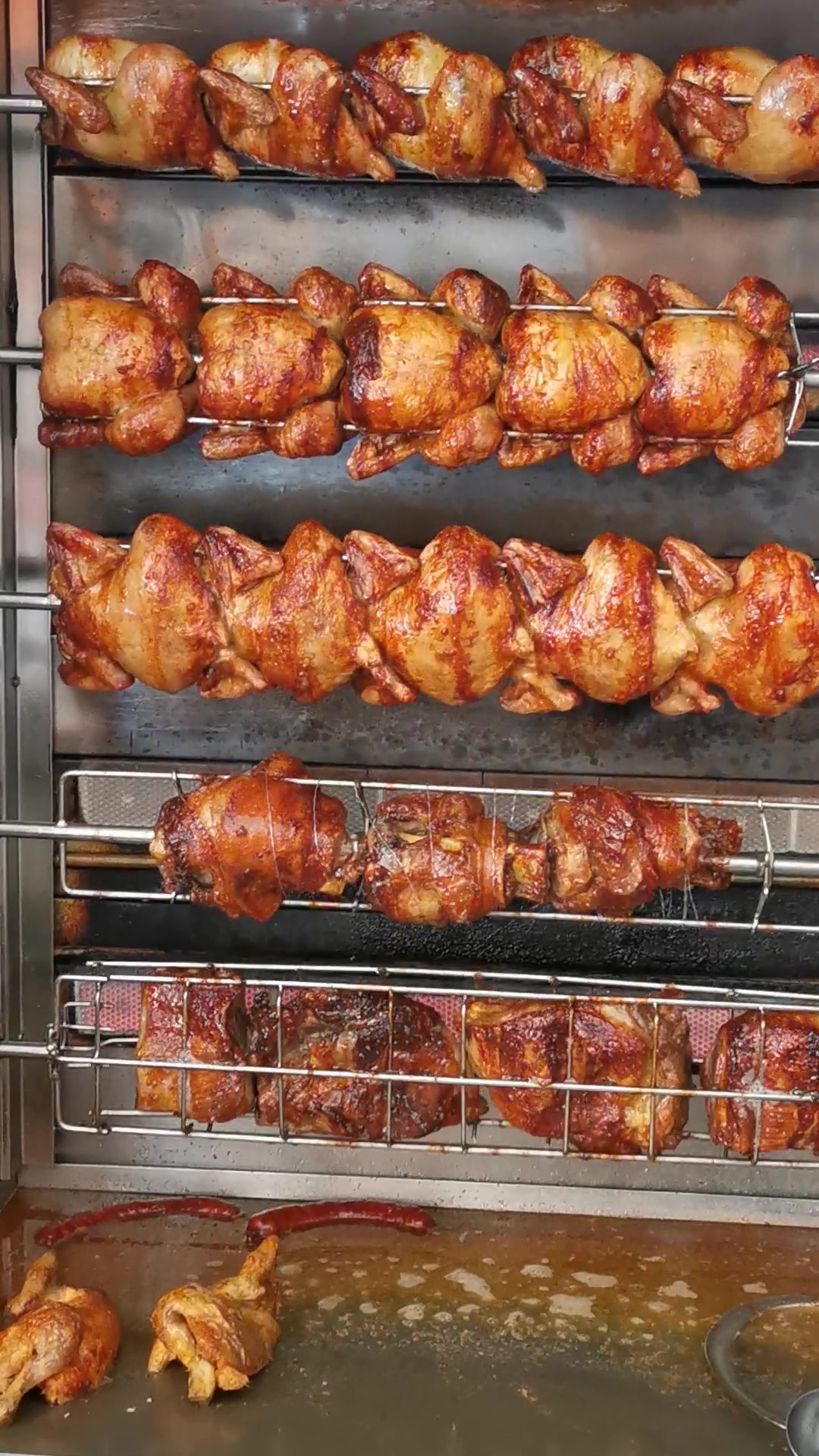 GRILL U KUŘETE foto 2 (náhled videa)