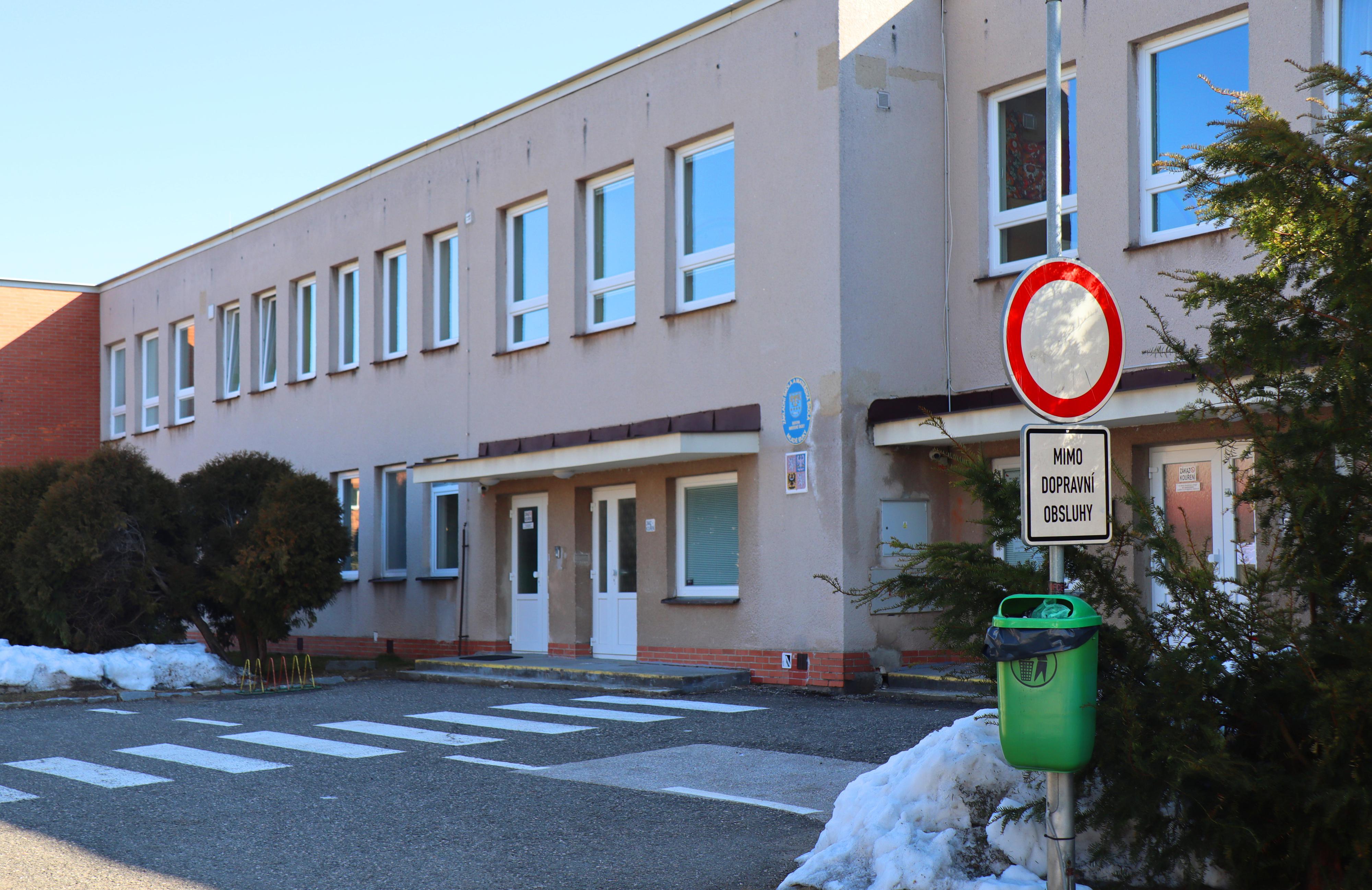 ZŠ a MŠ Mladé Buky