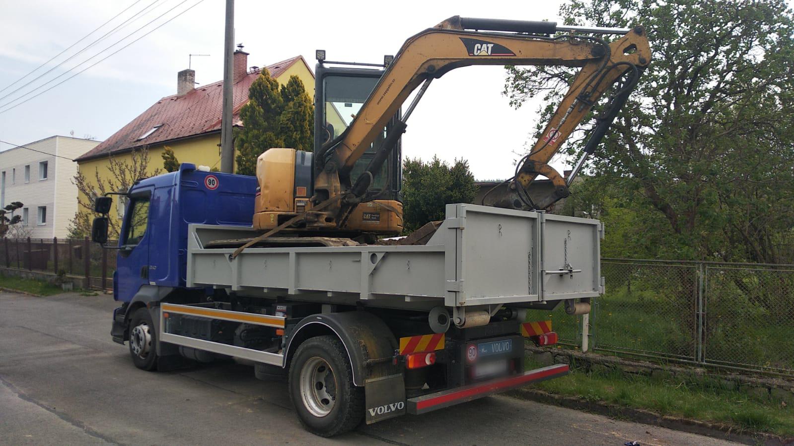Kontejnerová autodoprava AVE car Hrabyně s.r.o. foto 2