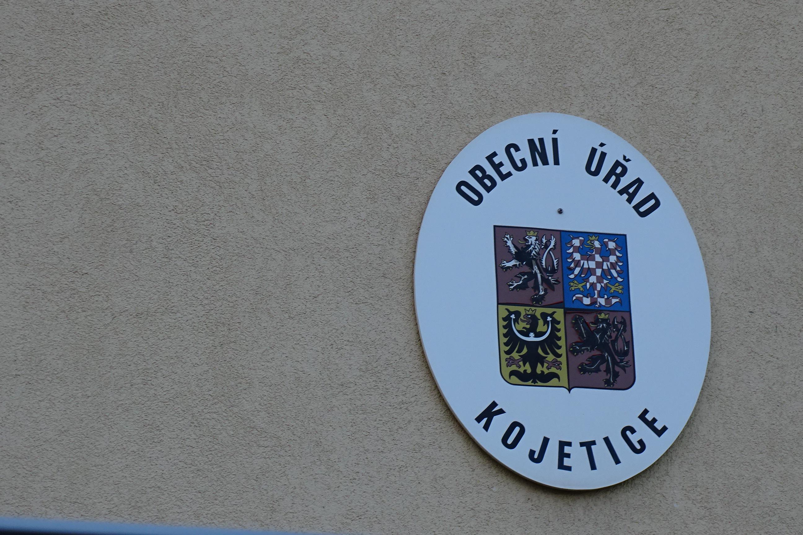 Kojetice - obecní úřad foto 4
