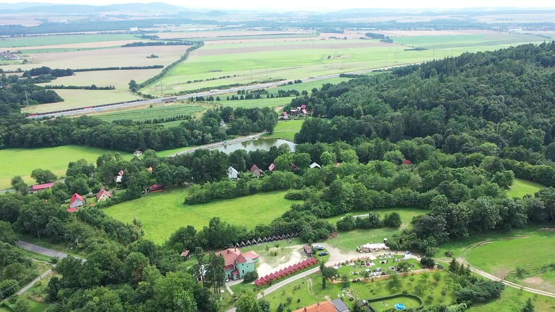 Altens.cz foto 2 (náhled videa)