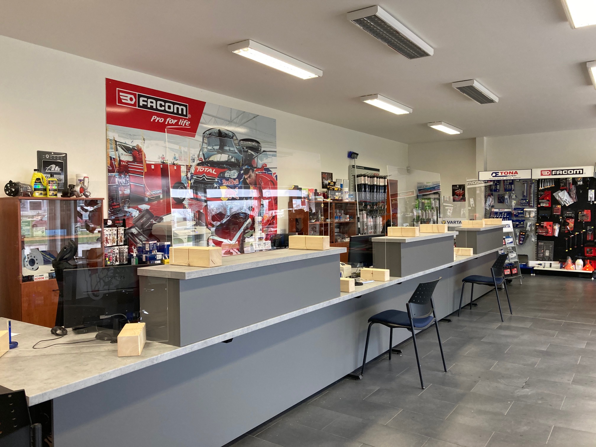 Glazing AUTODÍLY s.r.o. foto 4