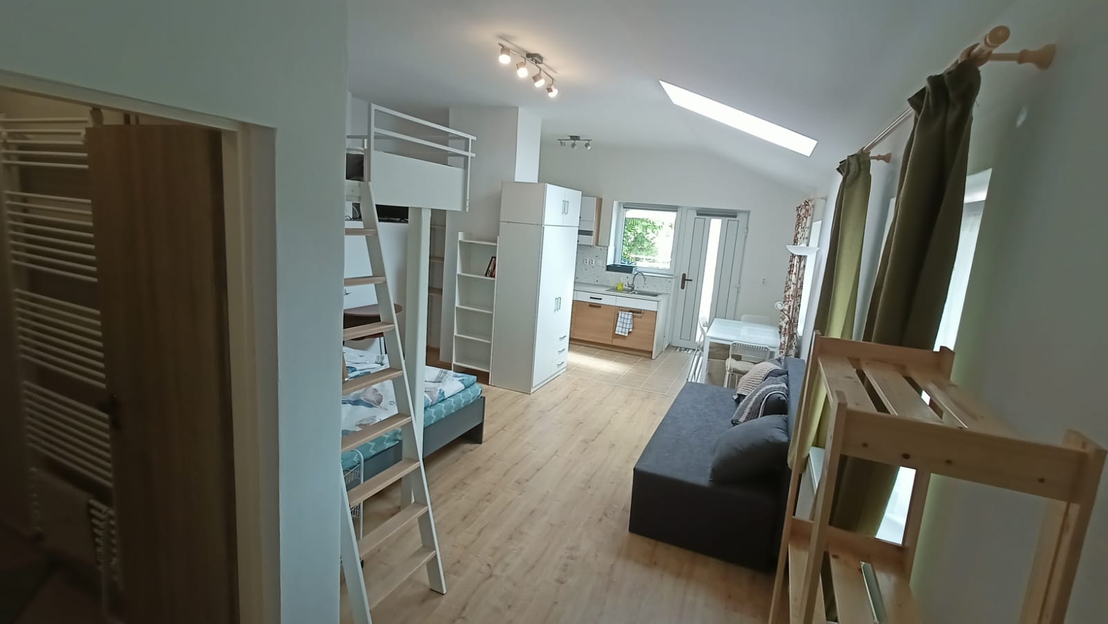 Ubytování "Pod Jeskyněmi" foto 3
