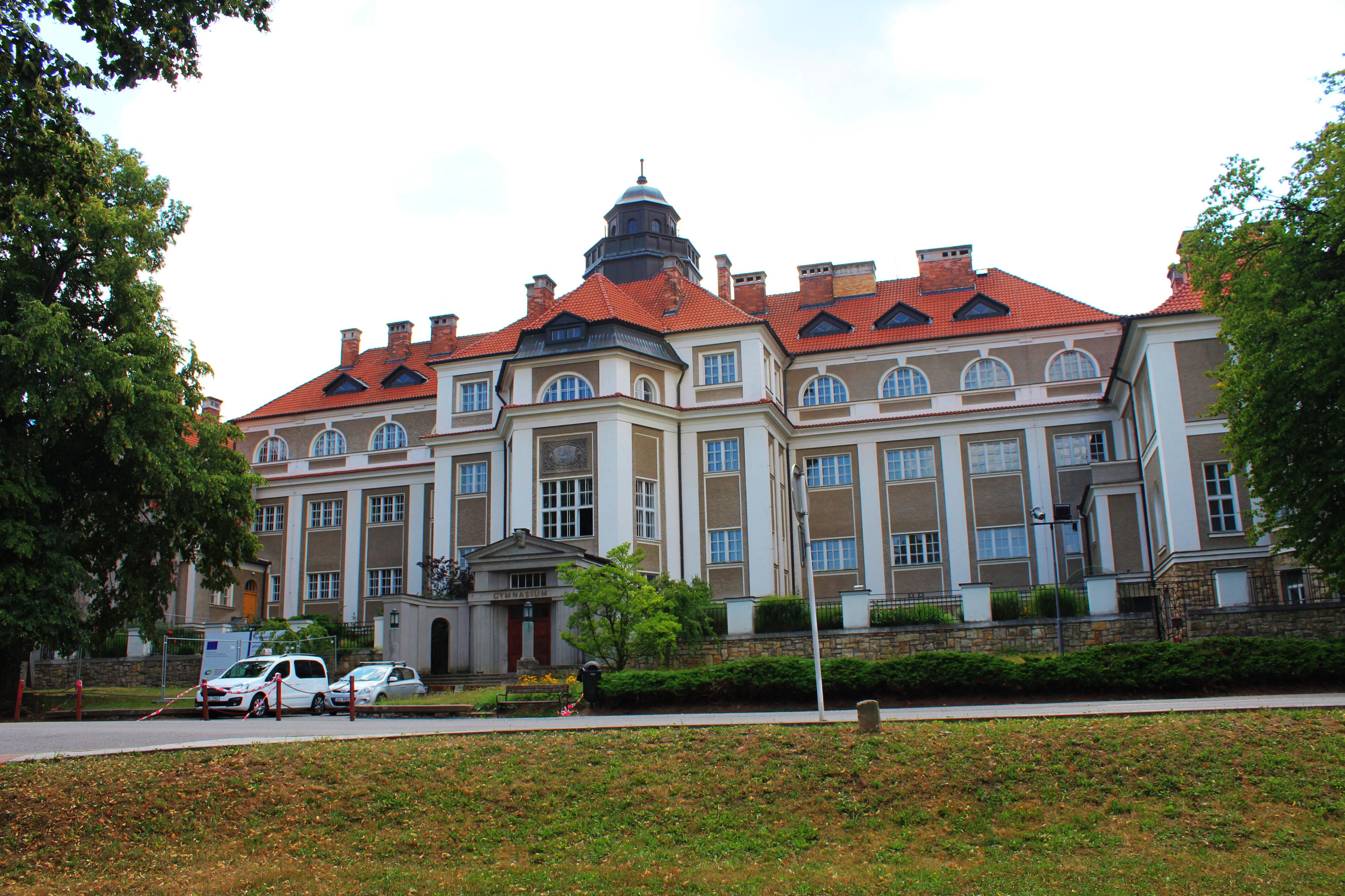 Gymnázium Aloise Jiráska, Litomyšl, T. G. Masaryka 590 foto 3