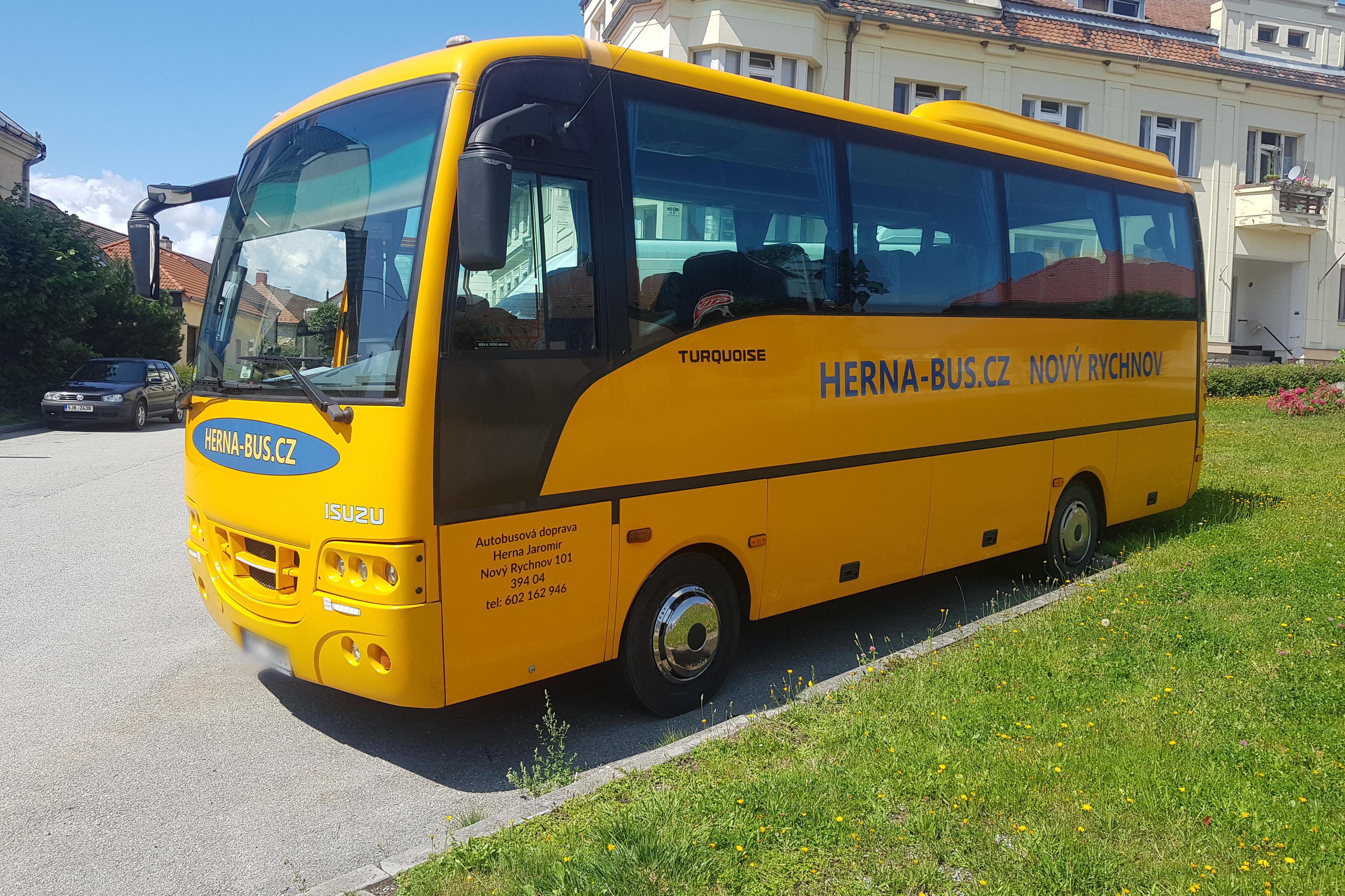 HERNA BUS