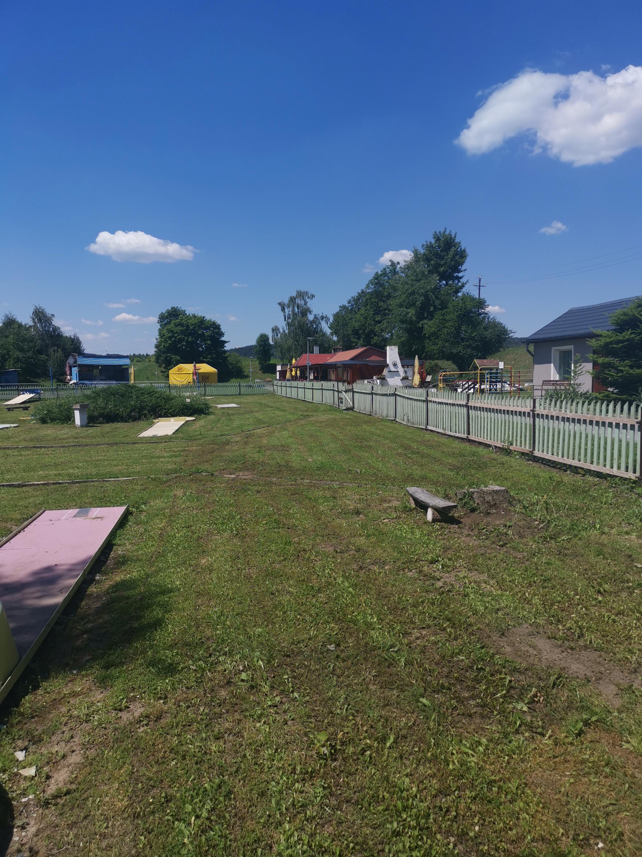 Minigolf  Areál Cihelna foto 4