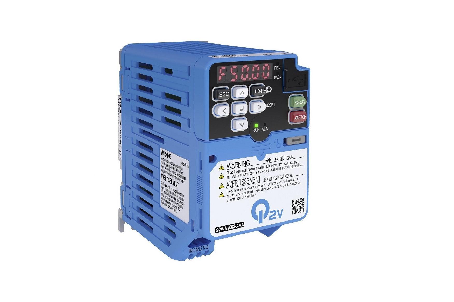 OMRON Q2V-AB002-AAA Frekvenční měnič 240VAC 1,9A