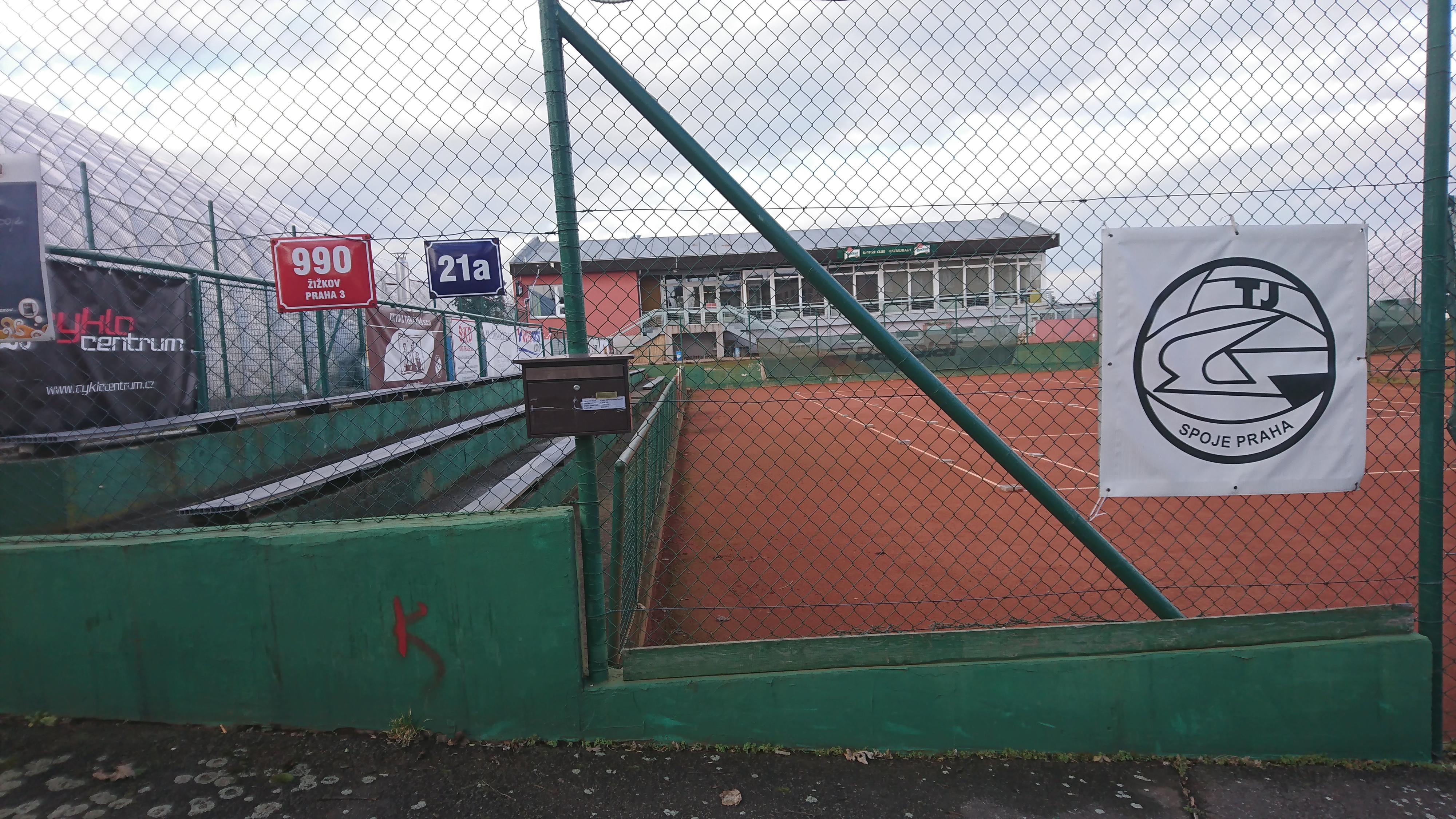 Tenisový areál TJ Spoje foto 3