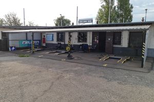 Firemní grafika Pneucentrum HVT