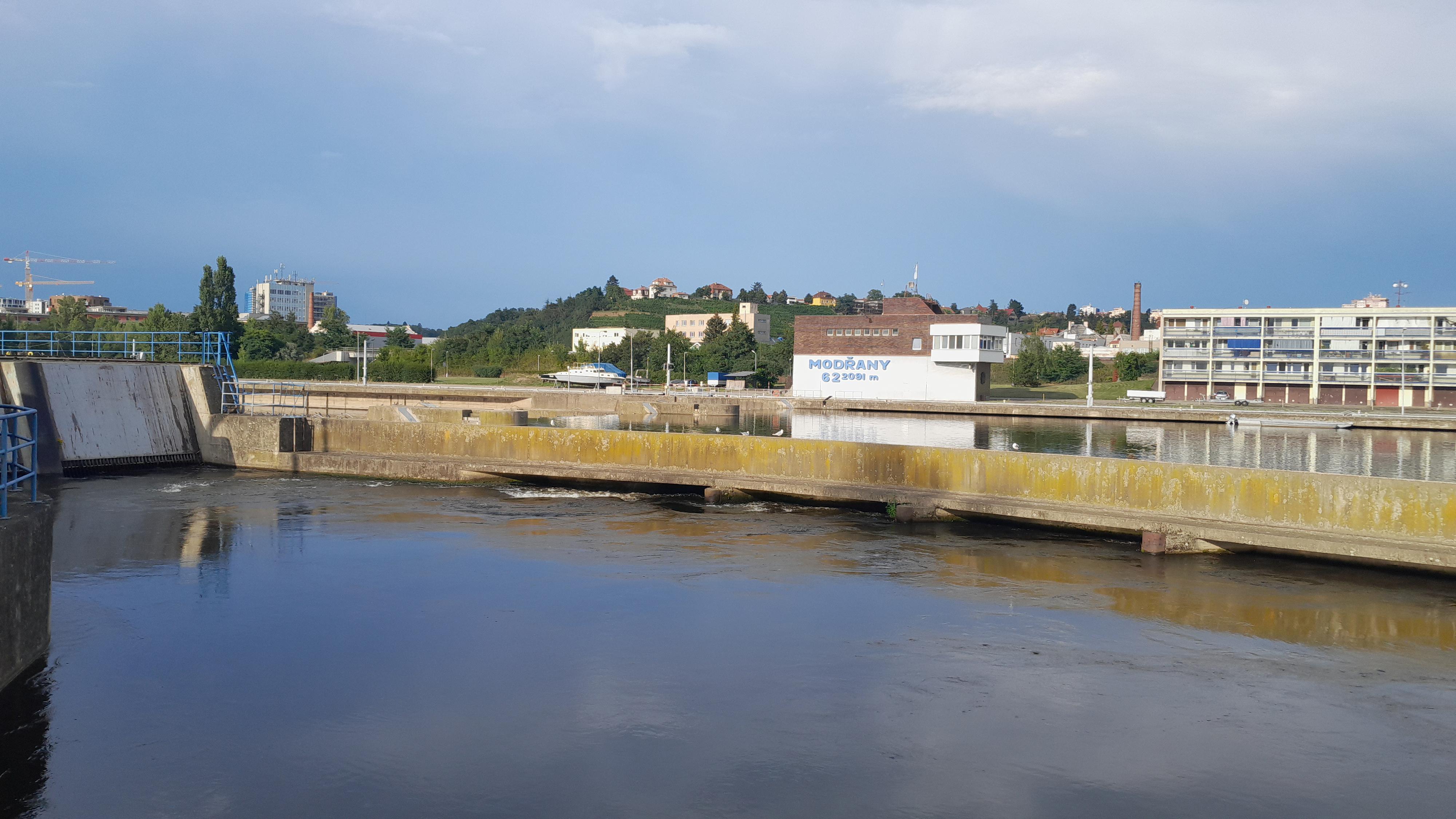 Plavební komora Praha-Modřany foto 4