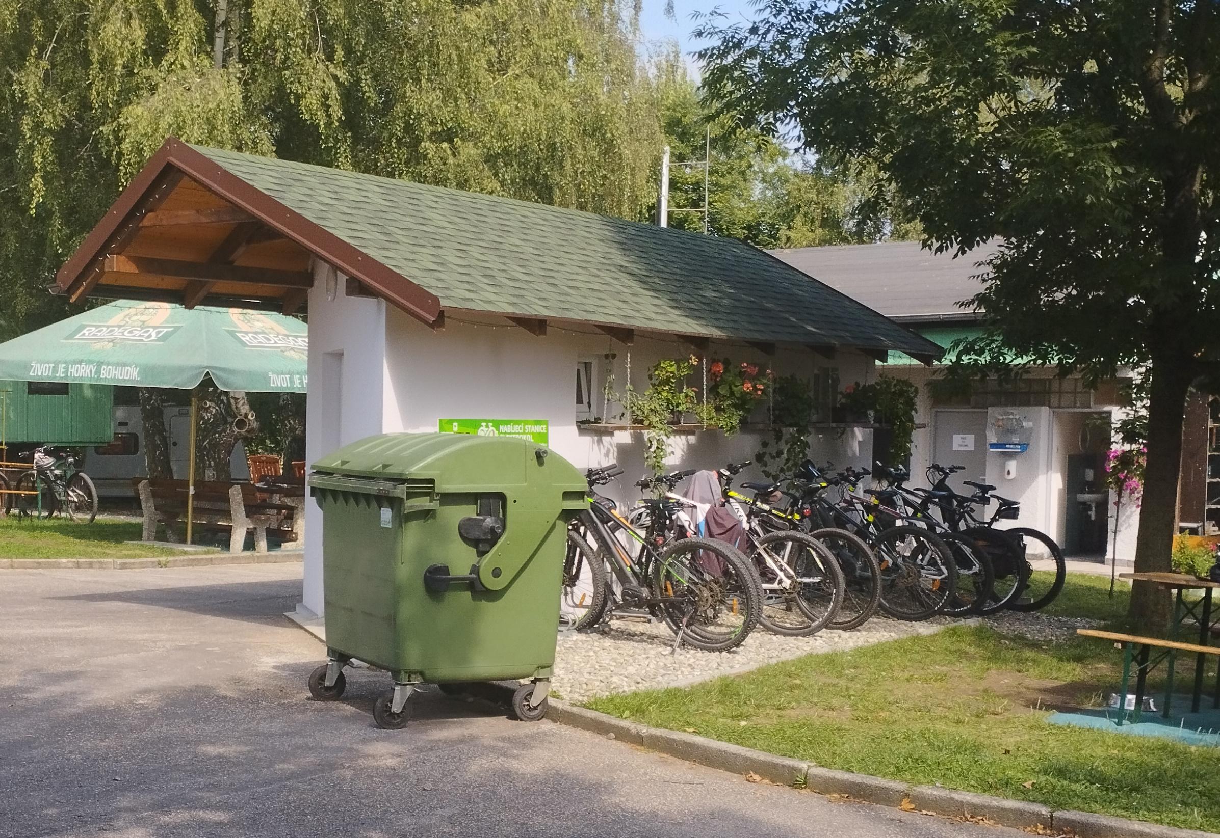 Nabíjecí stanice Hřbitovní 401