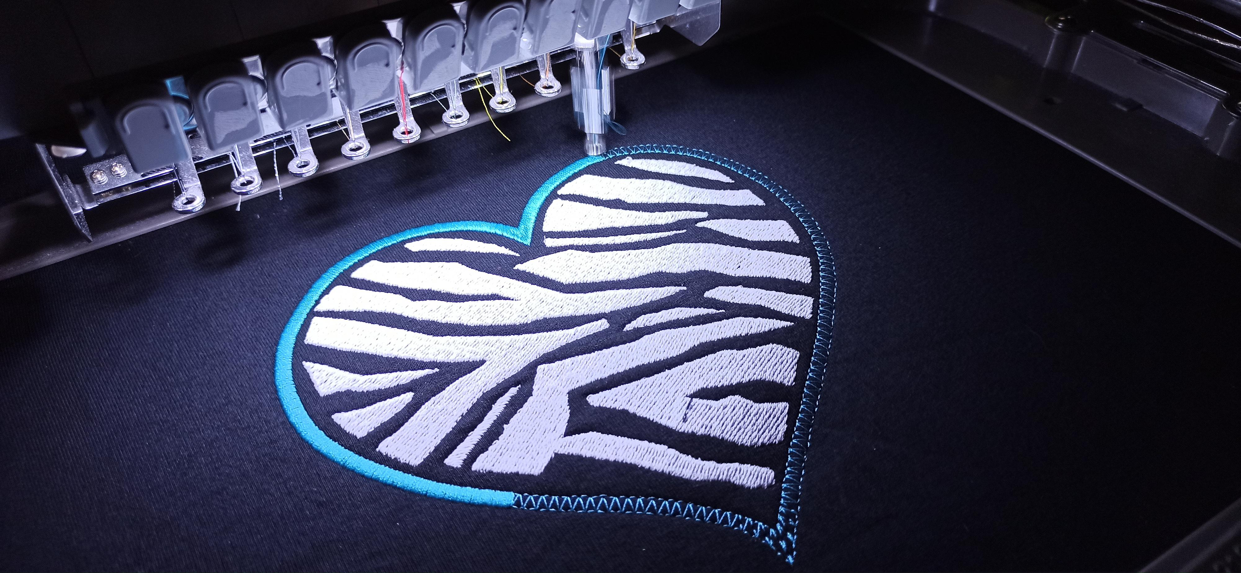 Strojní výšivka na přání