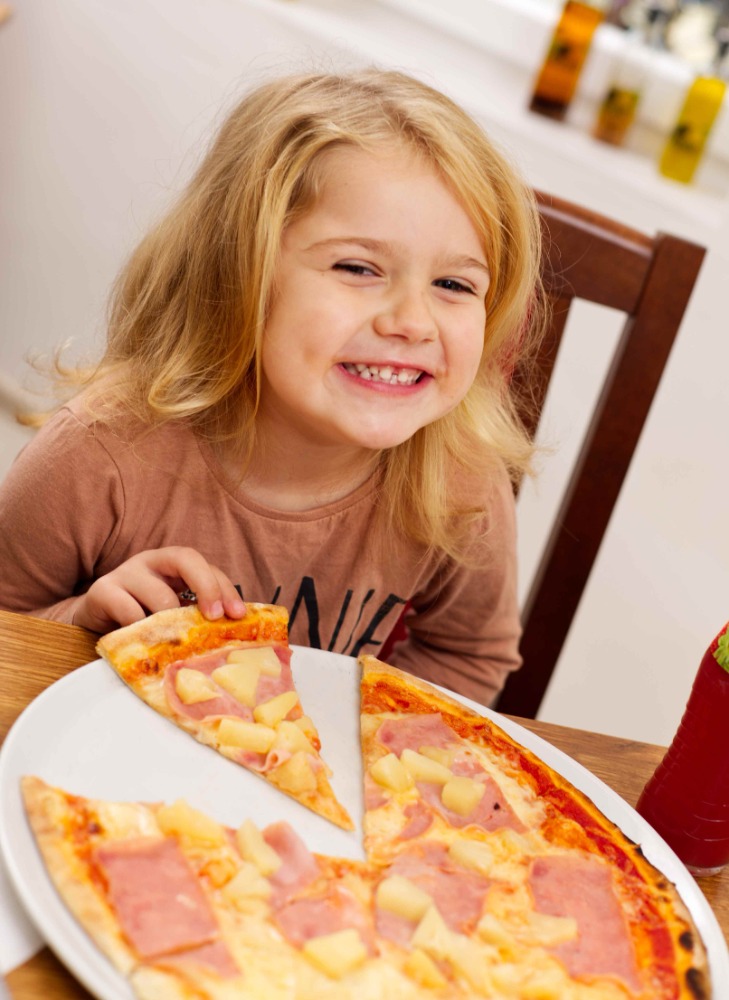 Pizza Tomáto foto 3