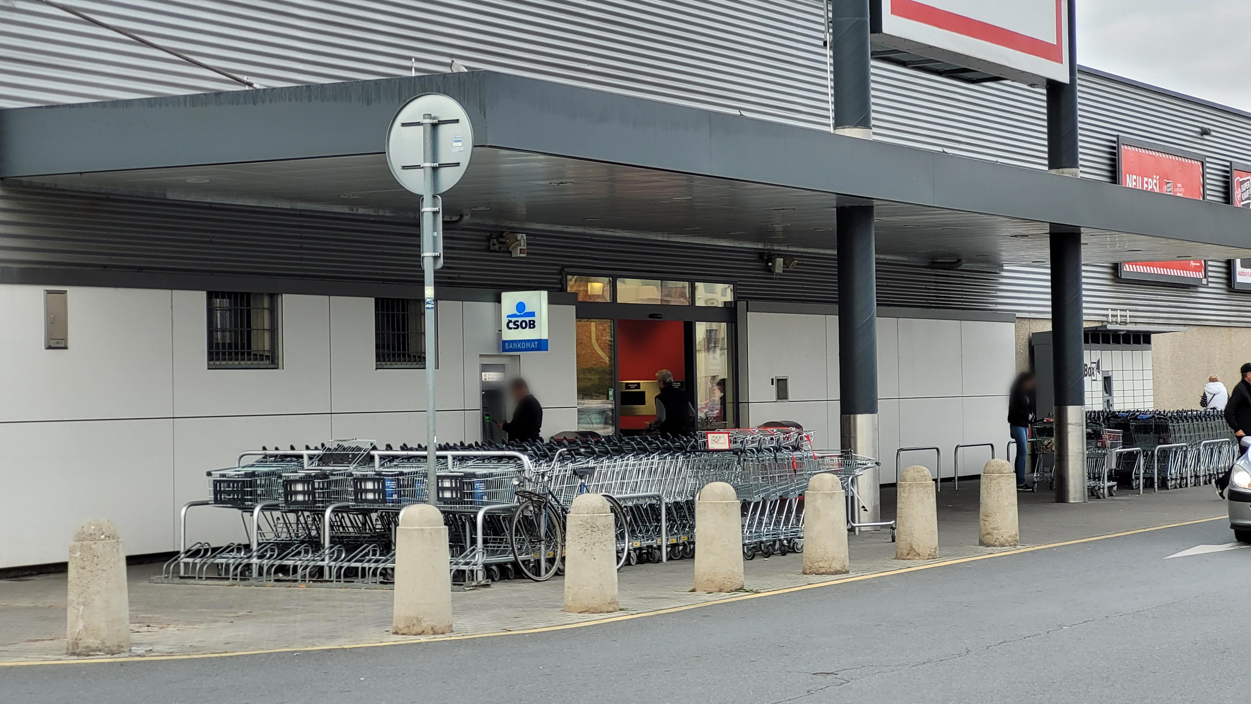 Bankomat ČSOB foto 2