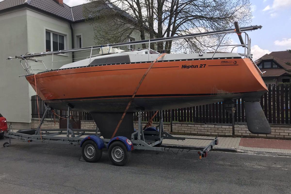 Dovoz vozidel i lodí ze zahraničí