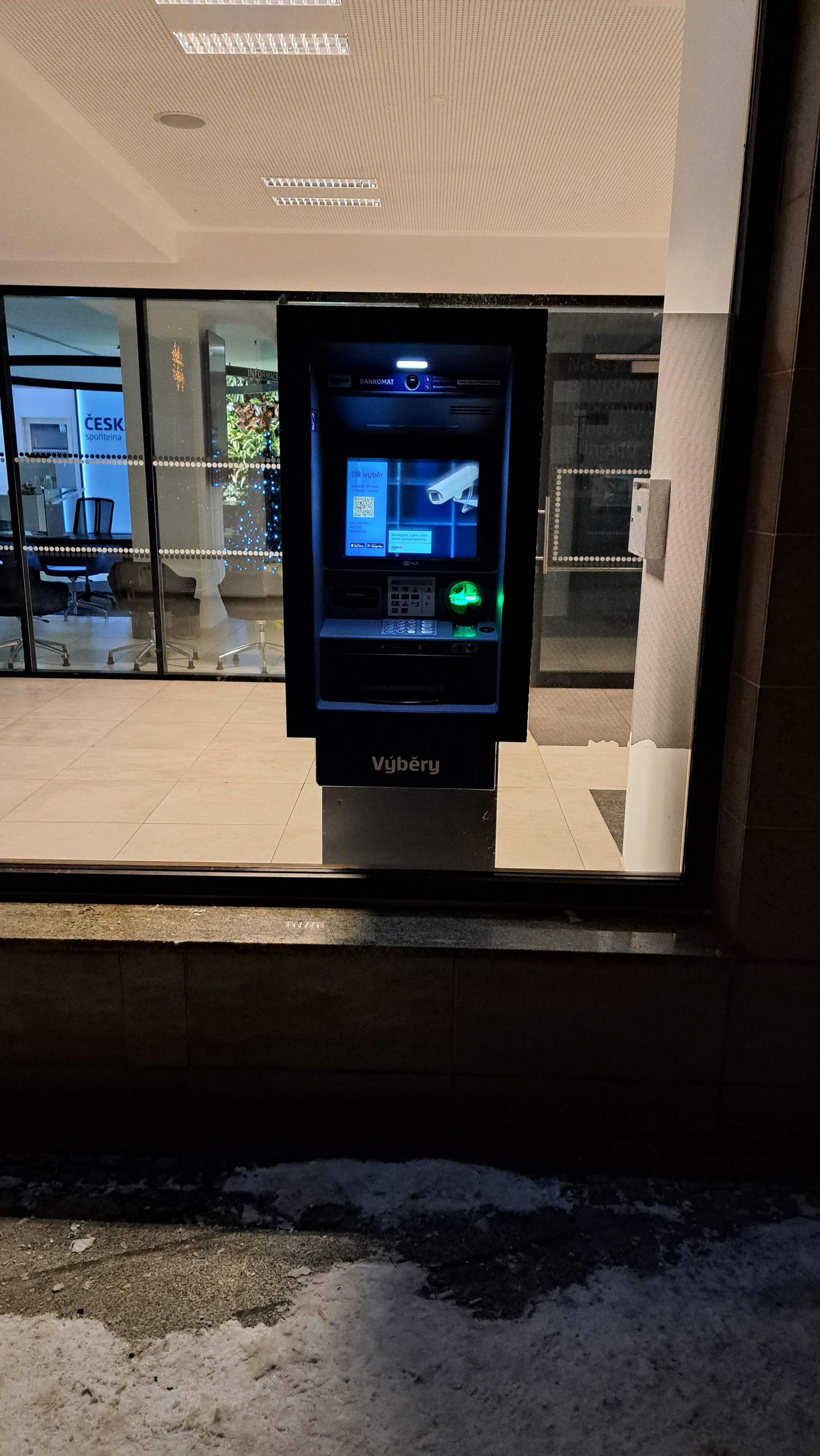 Bankomat České spořitelny foto 2