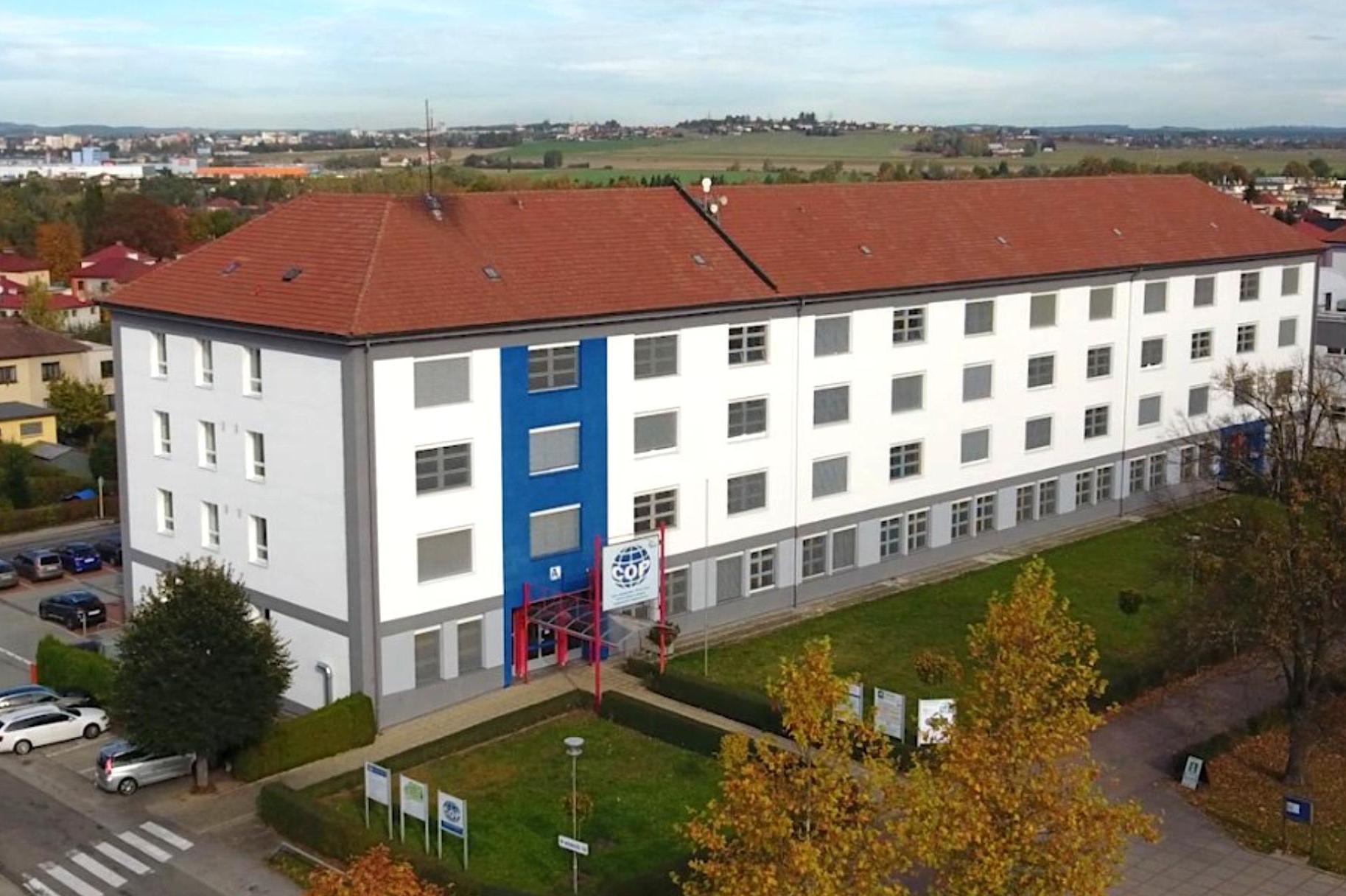 Sezimácká střední  / VOŠ, SŠ, COP Sezimovo Ústí