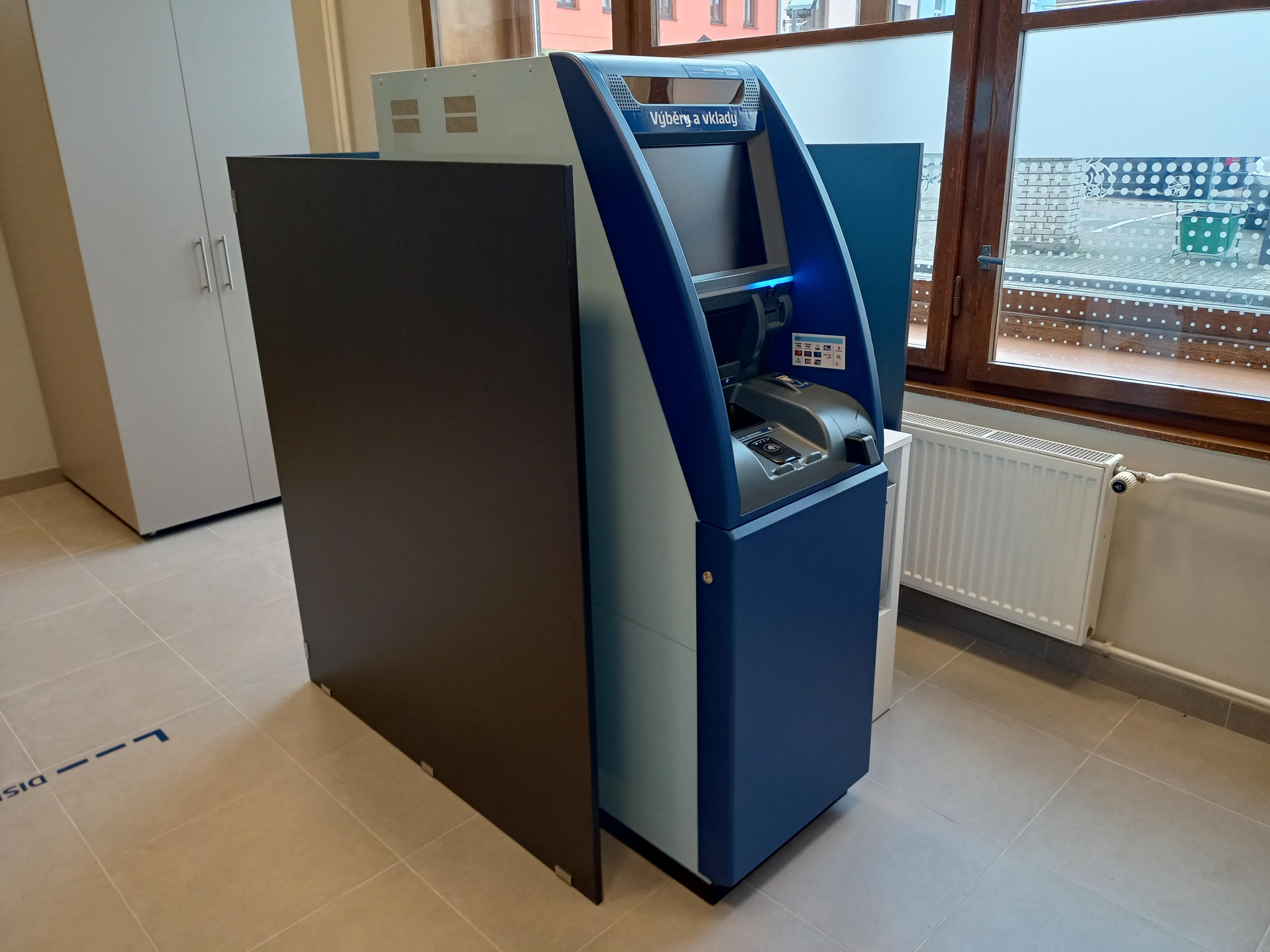 Bankomat České spořitelny foto 2