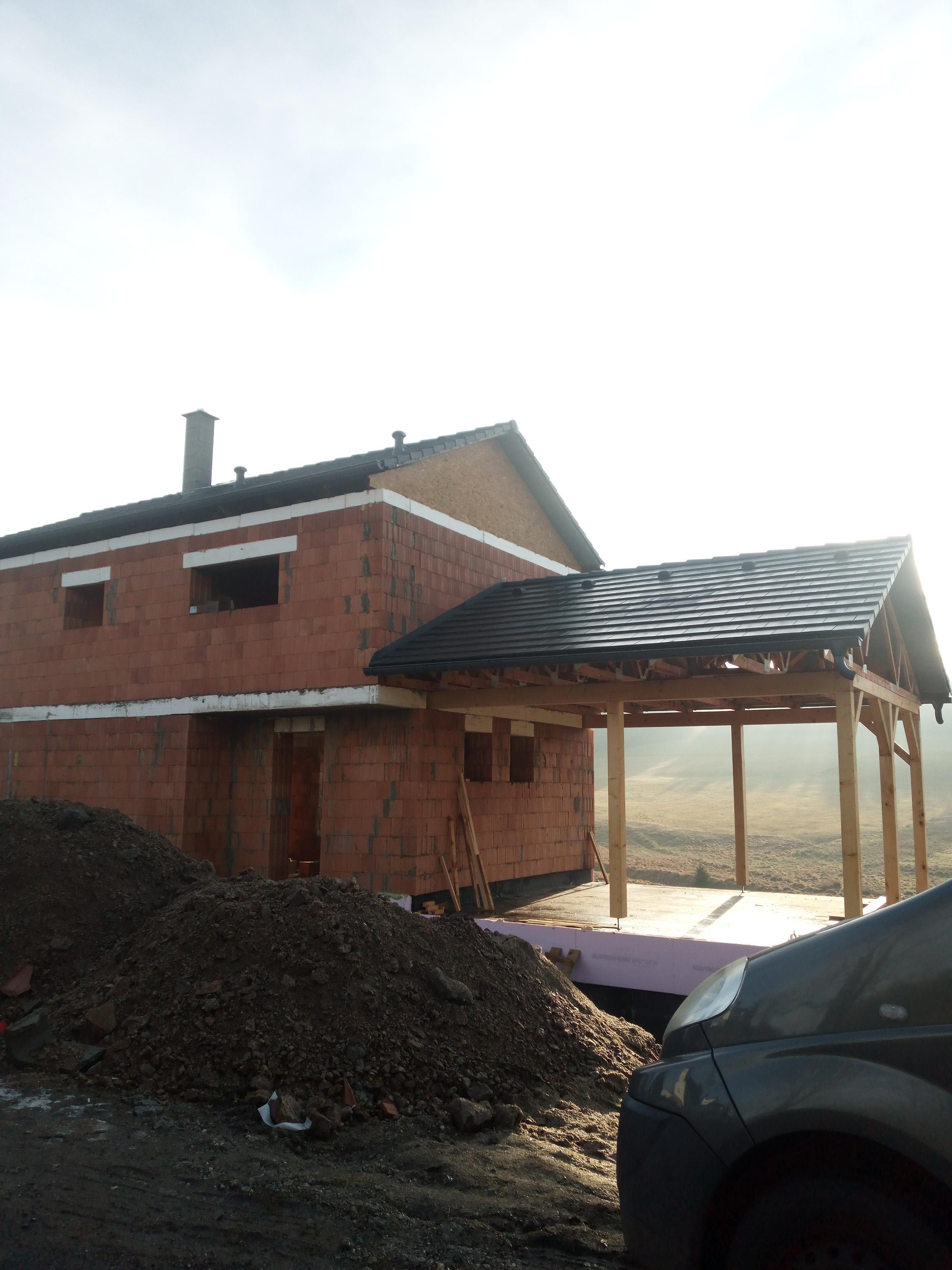 Liška Luděk -Pokrývačství, Tesařství foto 5