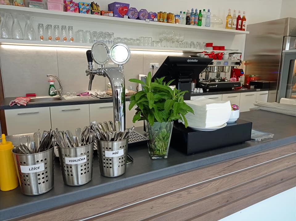 Cukrárna a bistro KAFE MATÉ foto 3