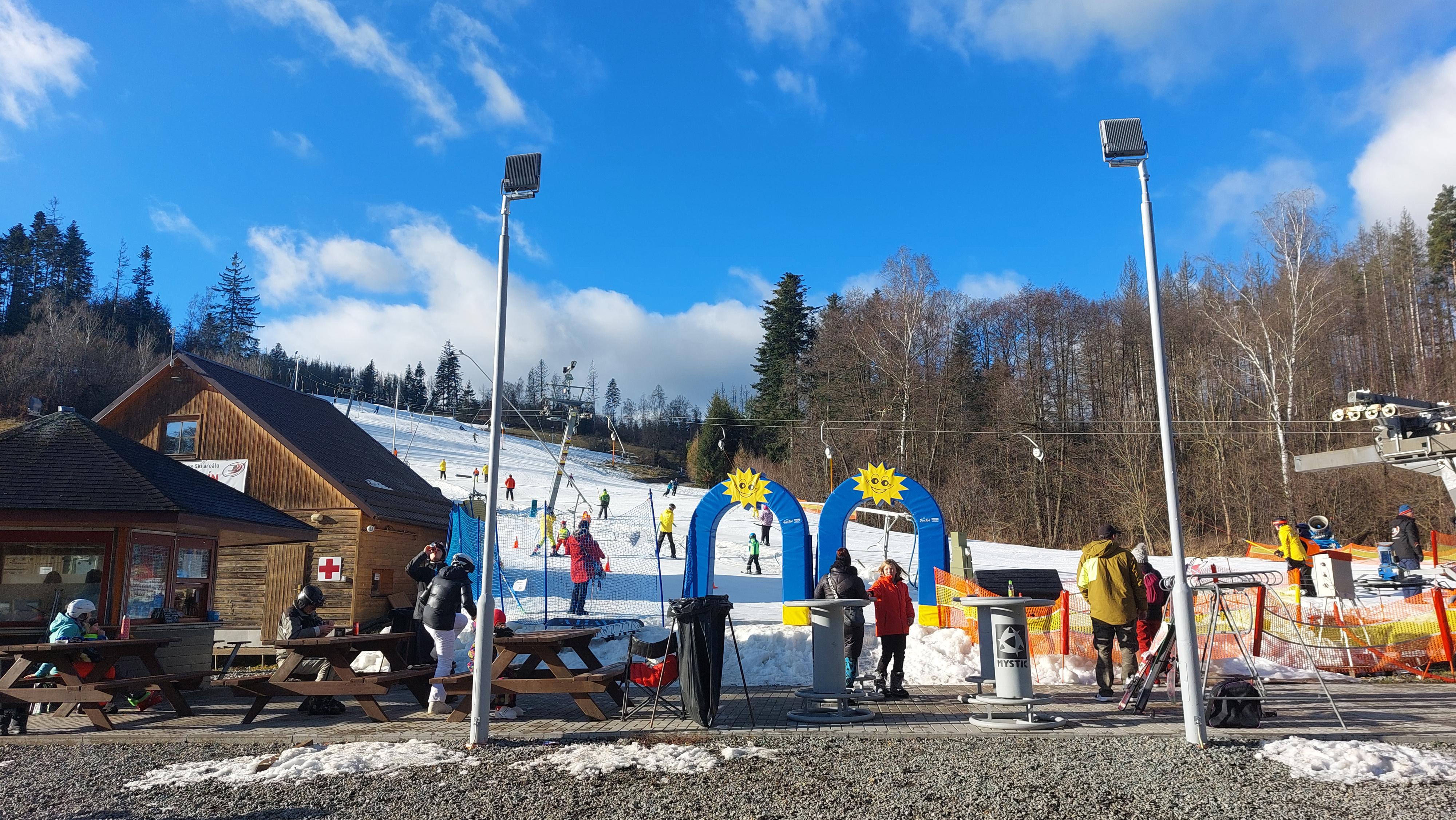Skiareál Hodonín u Kunštátu - půjčovna foto 2