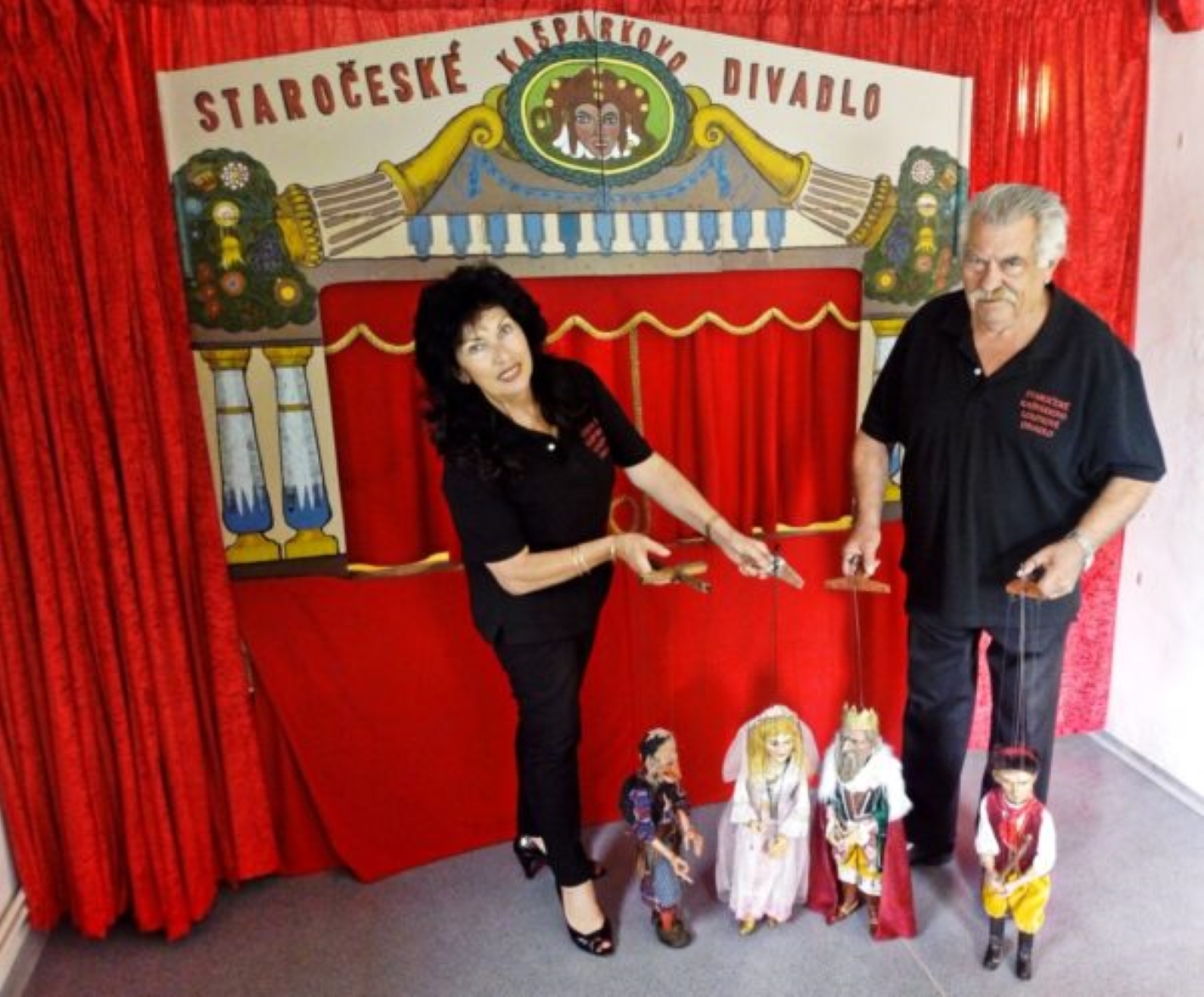 Staročeské Kašpárkovo Loutkové Divadlo foto 4