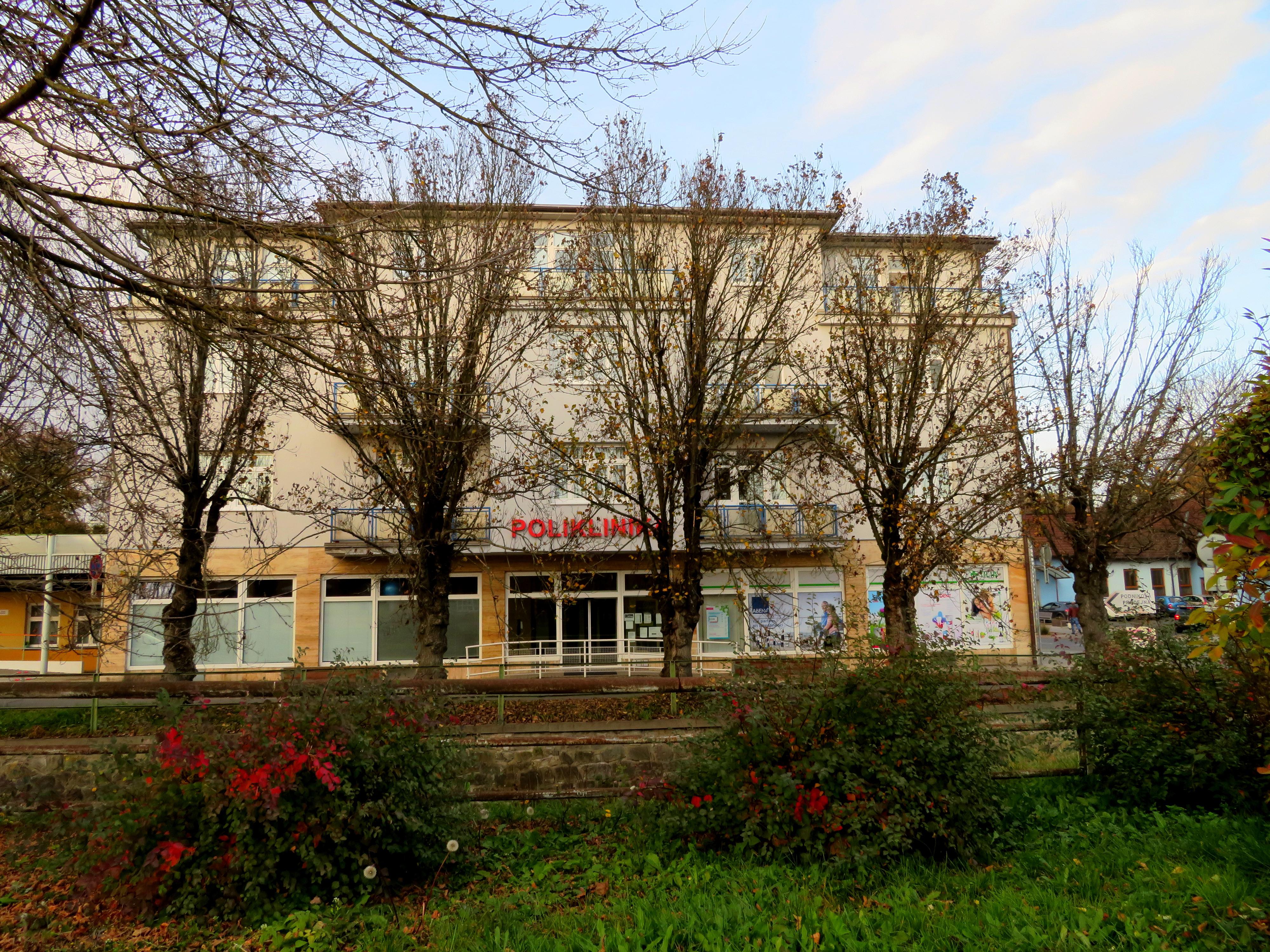 Slavičín - Poliklinika foto 2