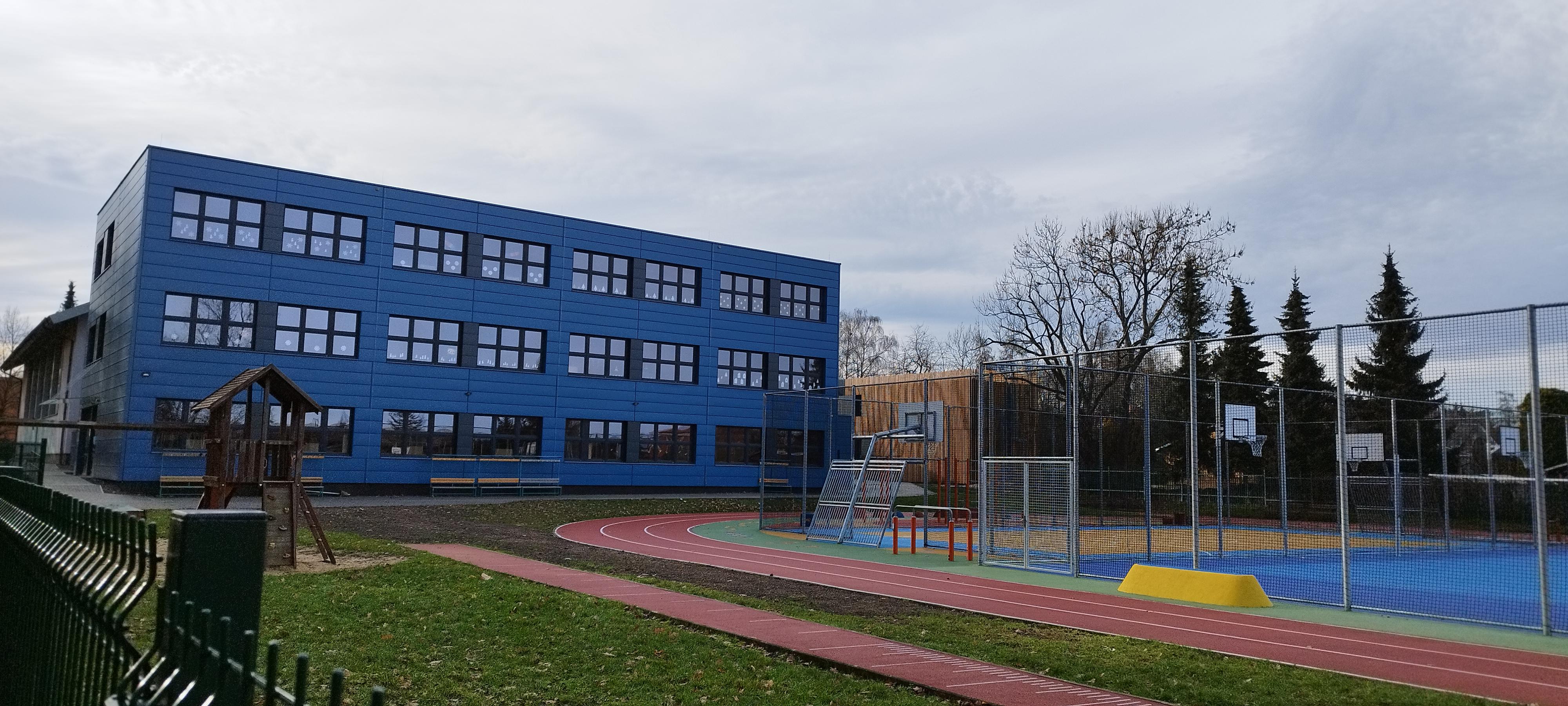 ZŠ U Obory, Praha 10, Vachkova 630 foto 5