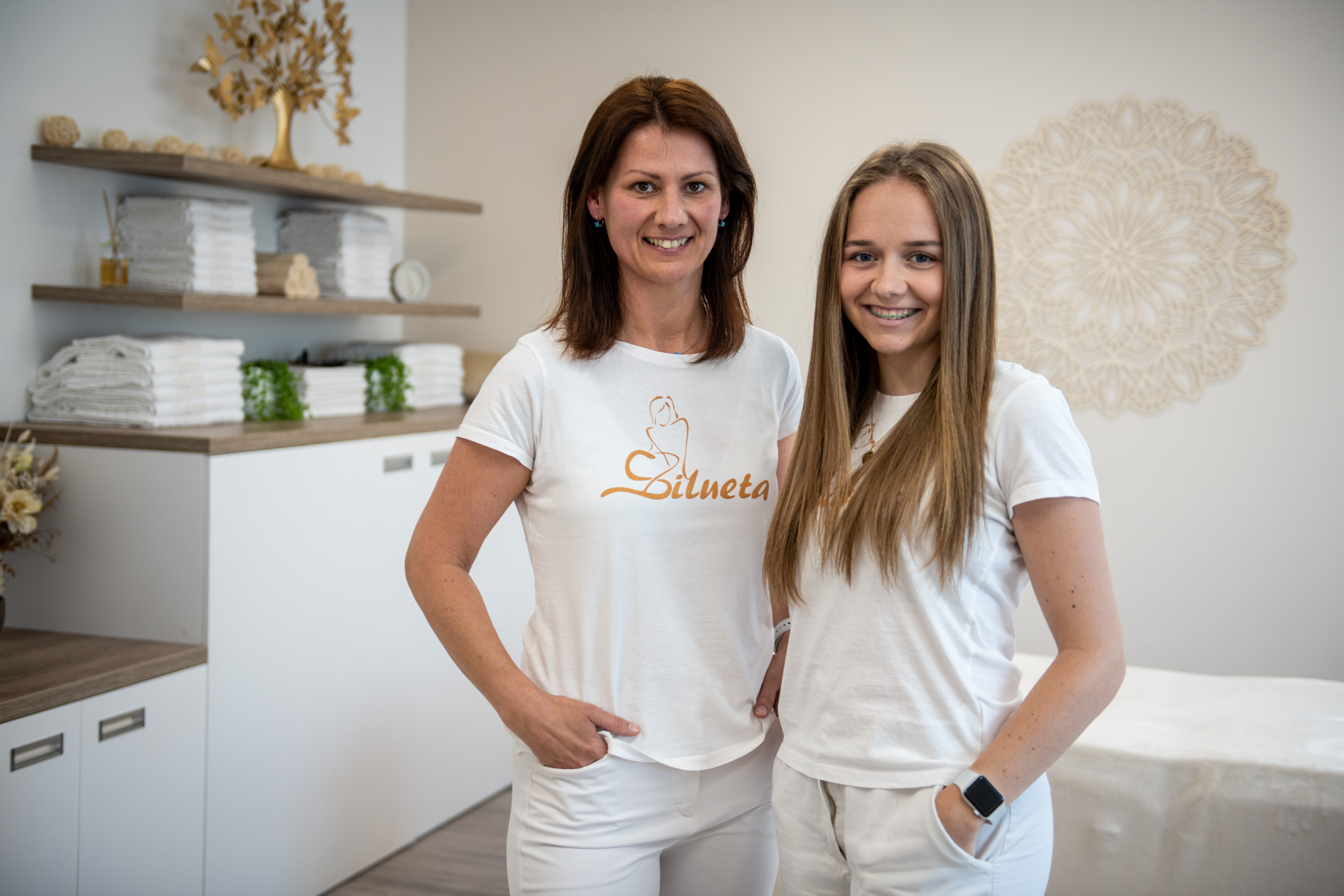 Topcarebeauty & silhouette foto 2