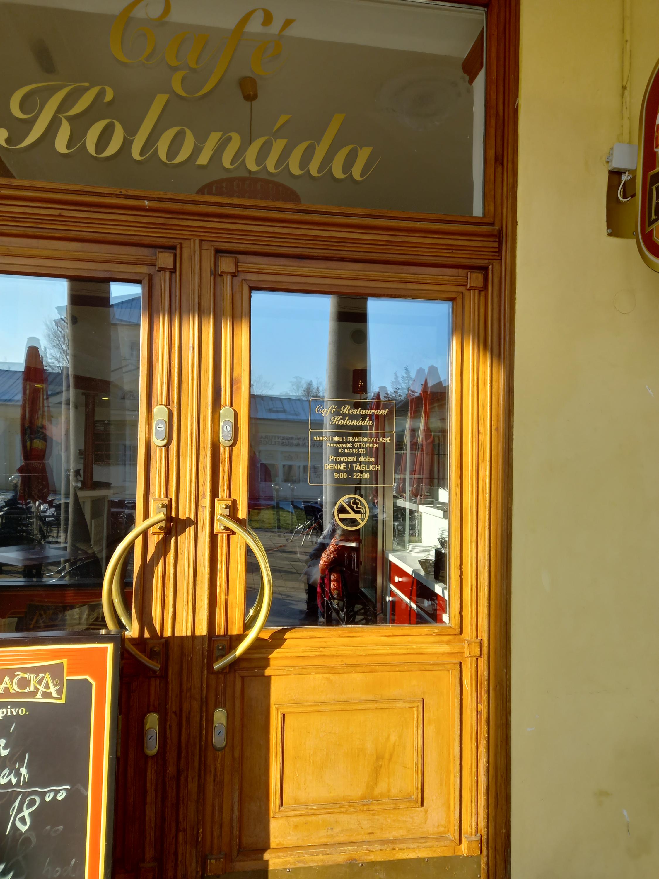Café restaurant Kolonáda foto 6