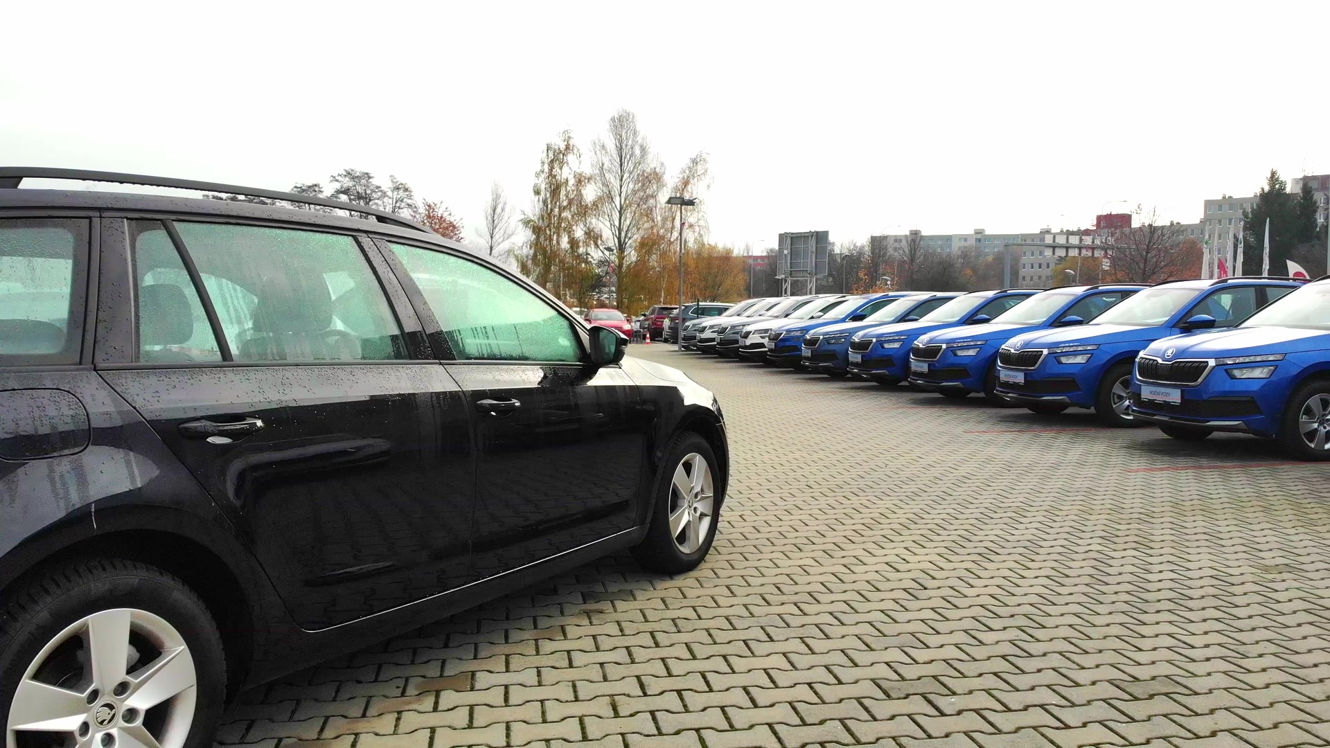 Autobazar Louda Auto+ Jihlava (Škoda Plus) foto 2 (náhled videa)