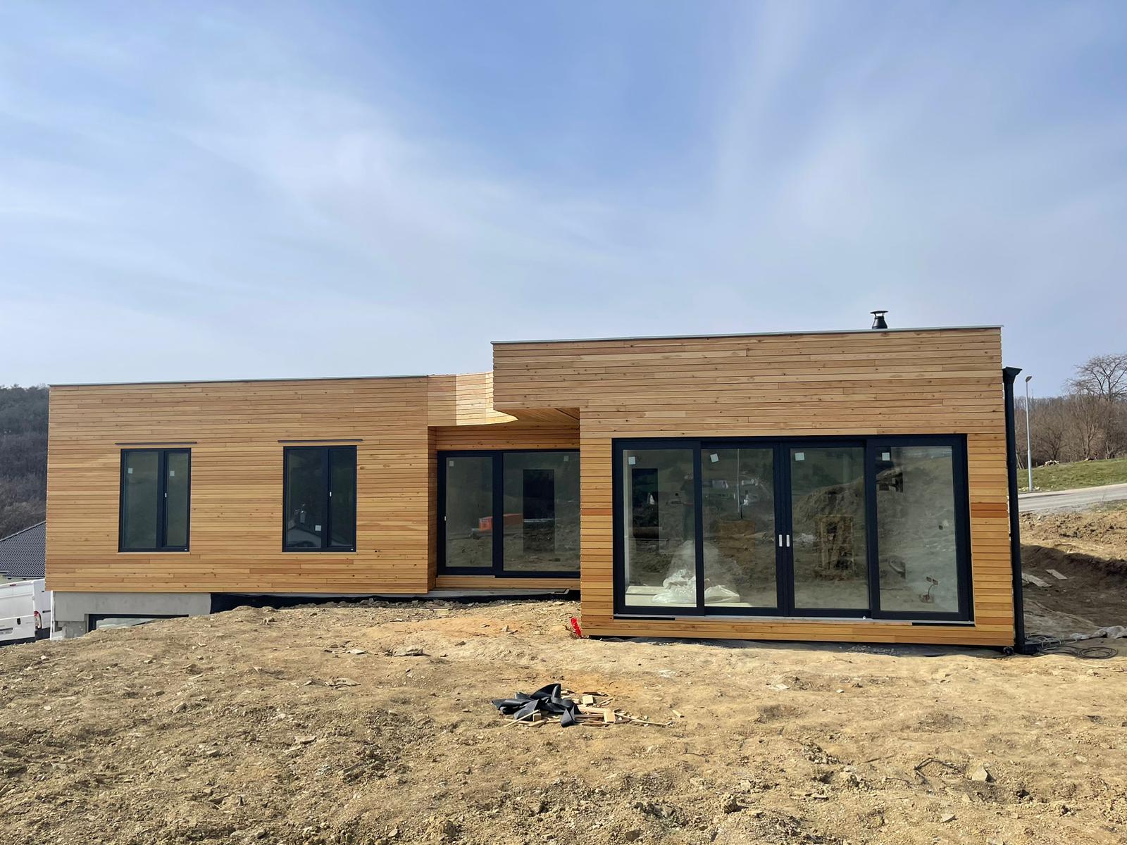 Stalux - Dřevo a Stavby foto 3