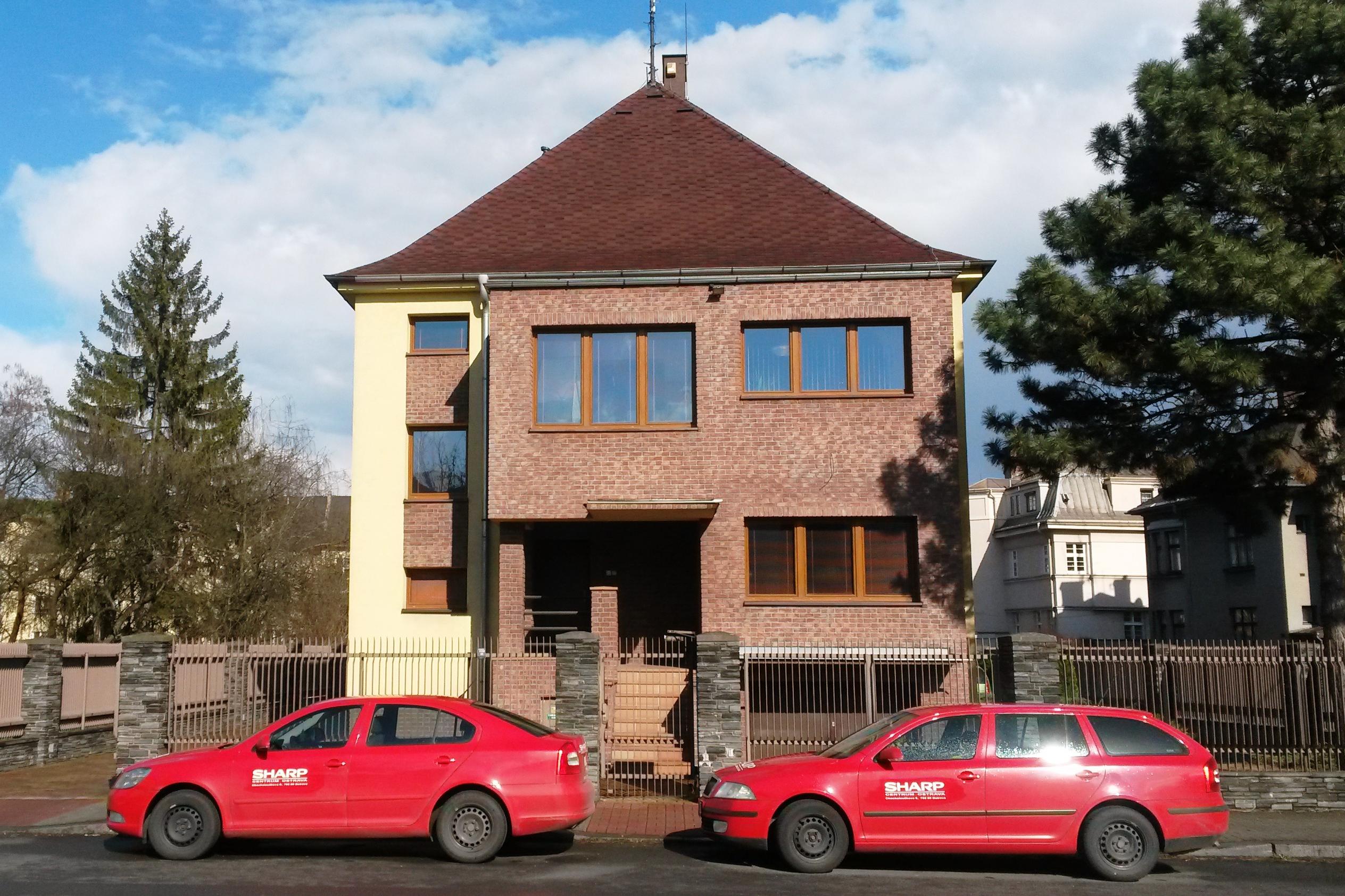 SHARP CENTRUM Ostrava s.r.o.