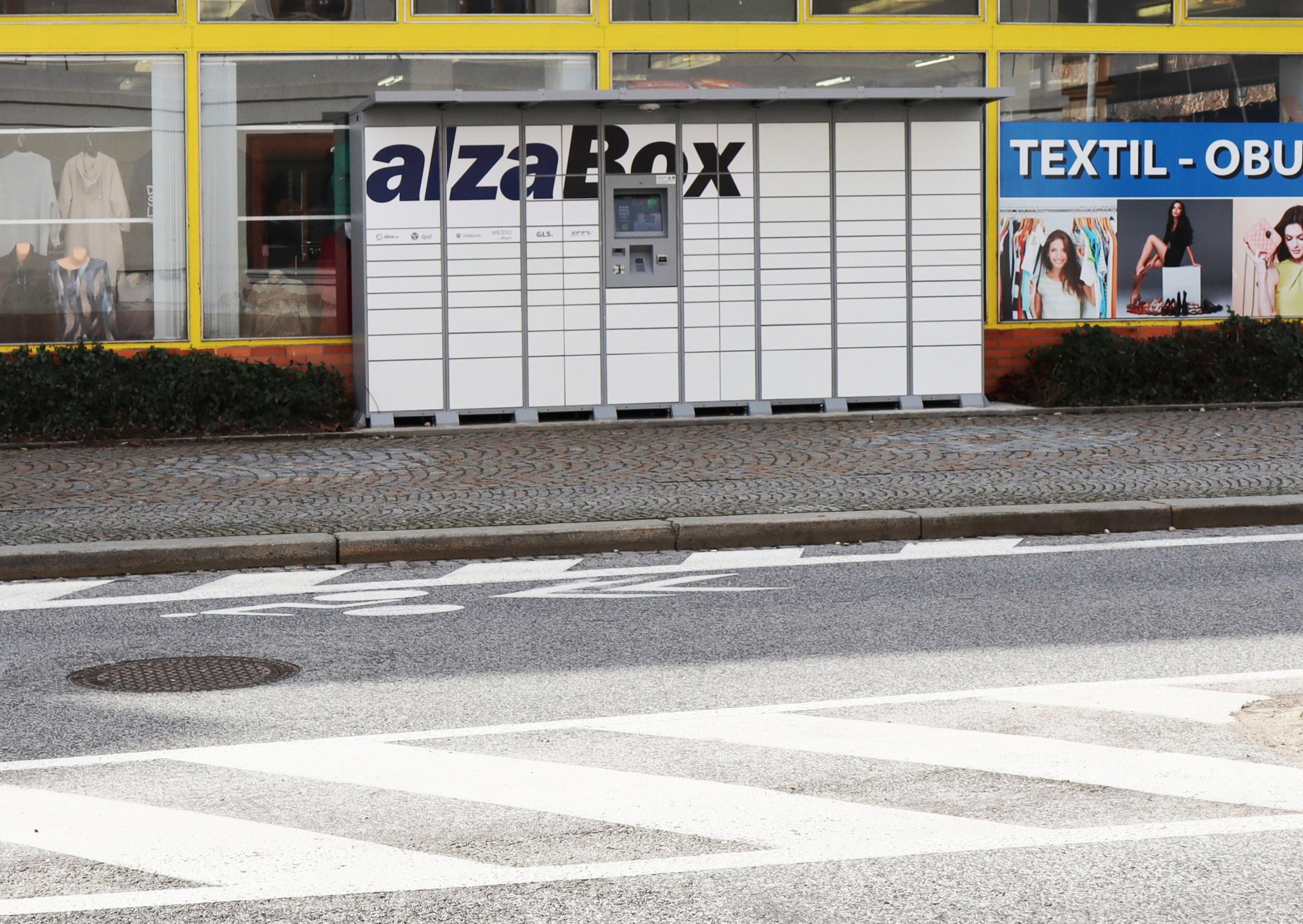 AlzaBox