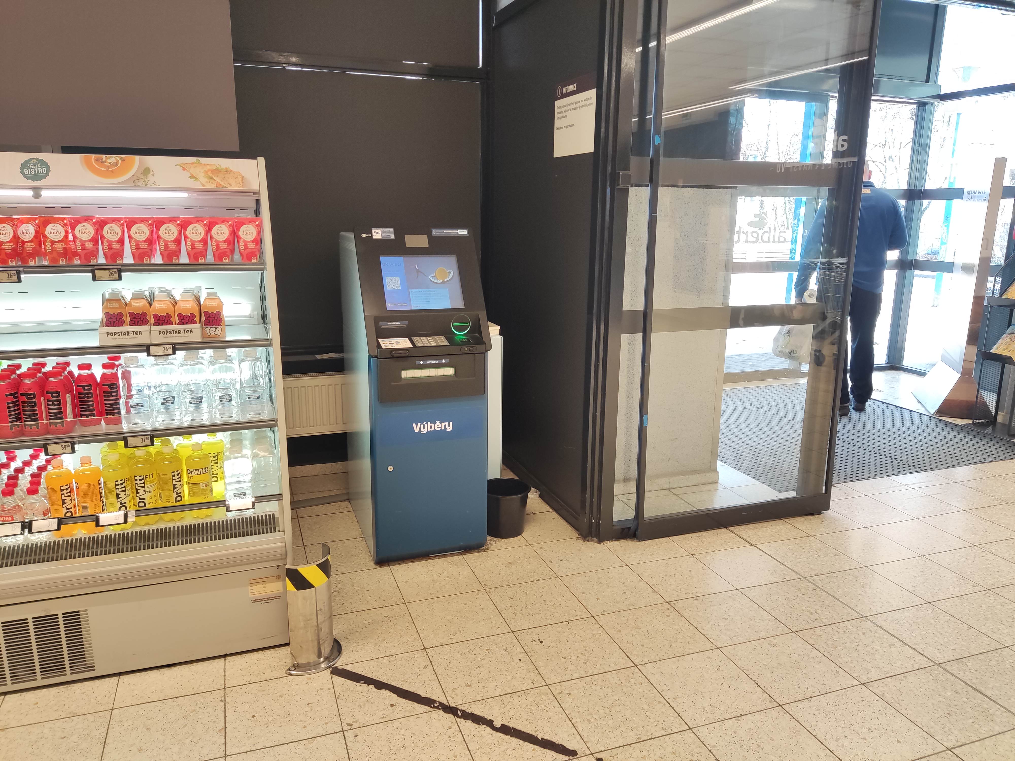 Bankomat České spořitelny foto 1