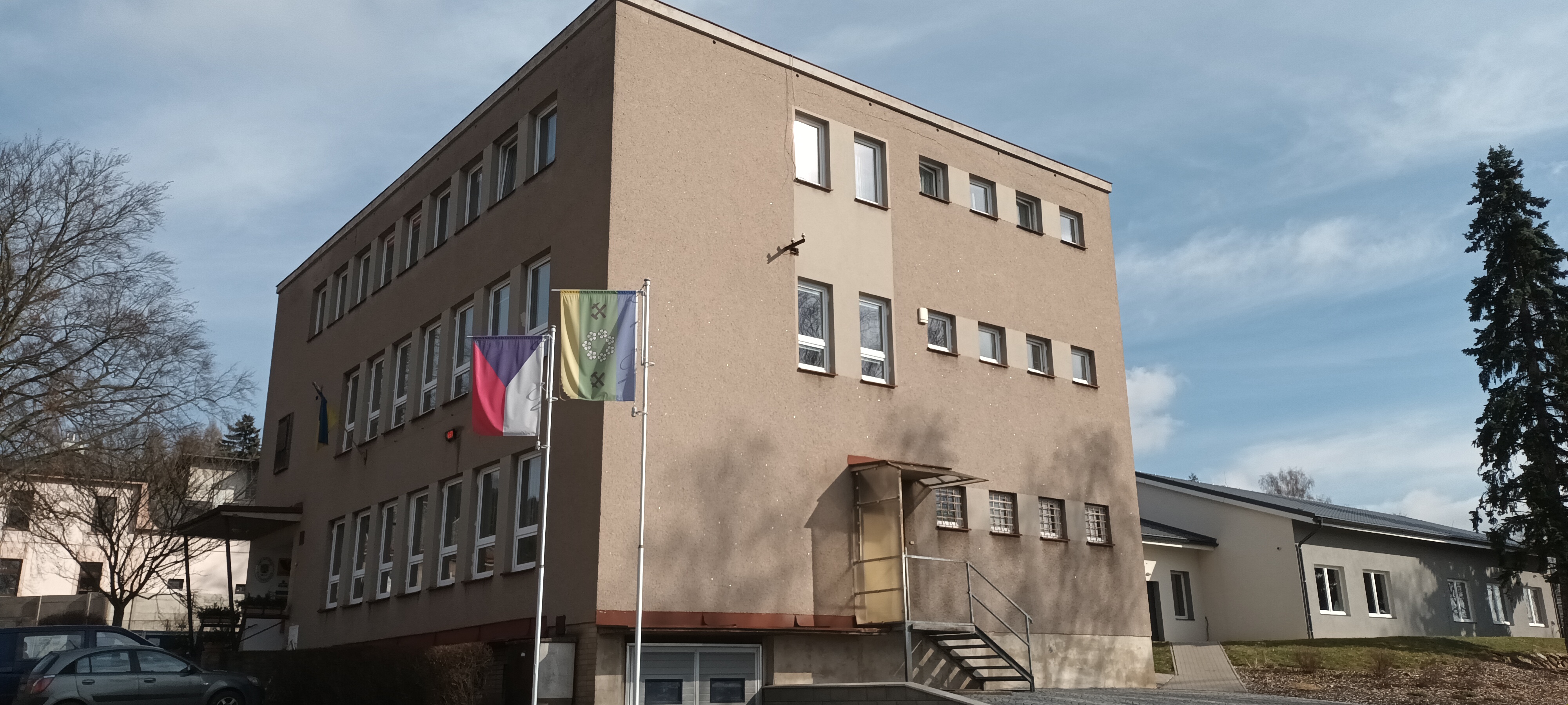 Malé Svatoňovice - obecní úřad foto 5