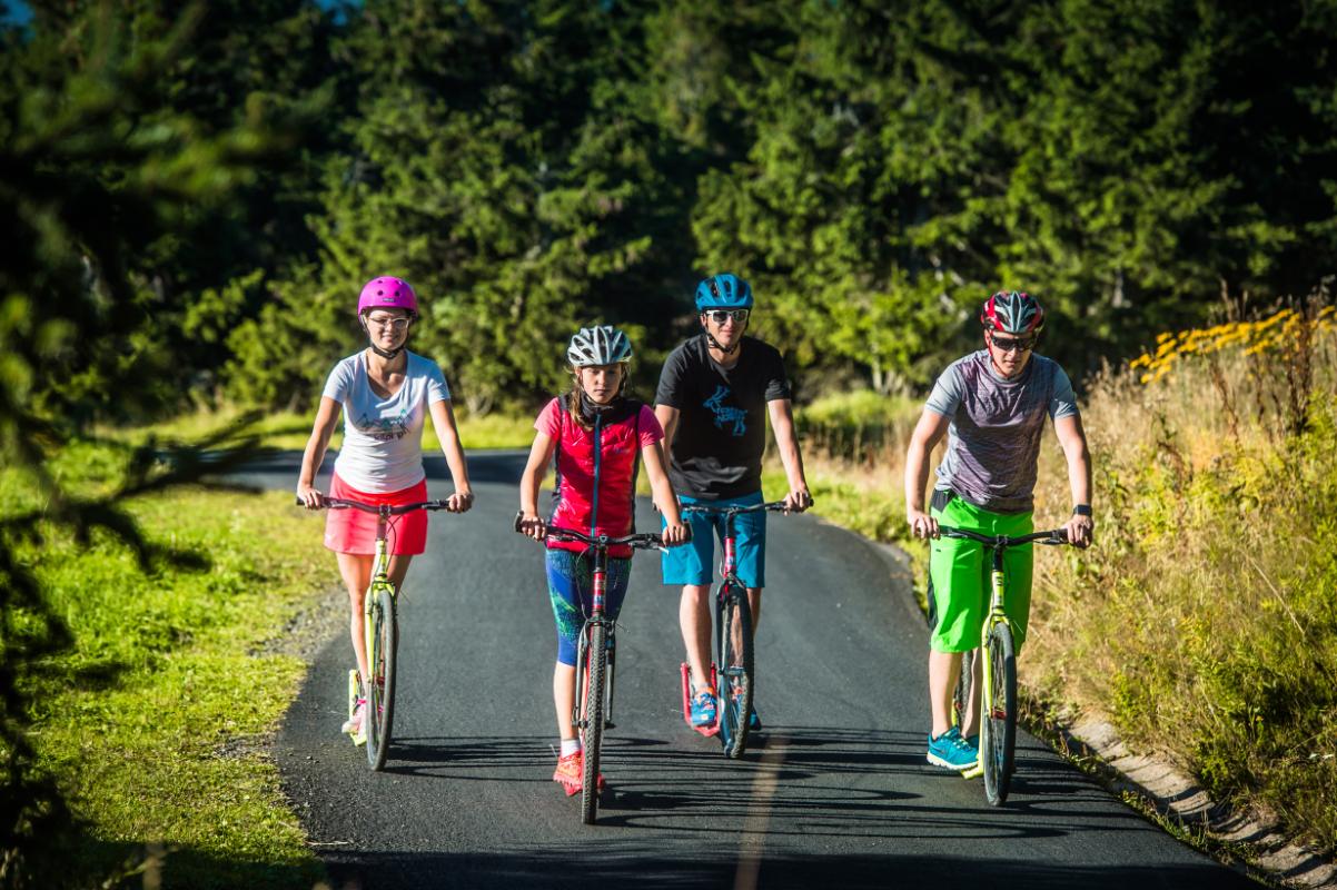 Půjčovna koloběžek Černá hora - horní stanice | SkiResort Live foto 2