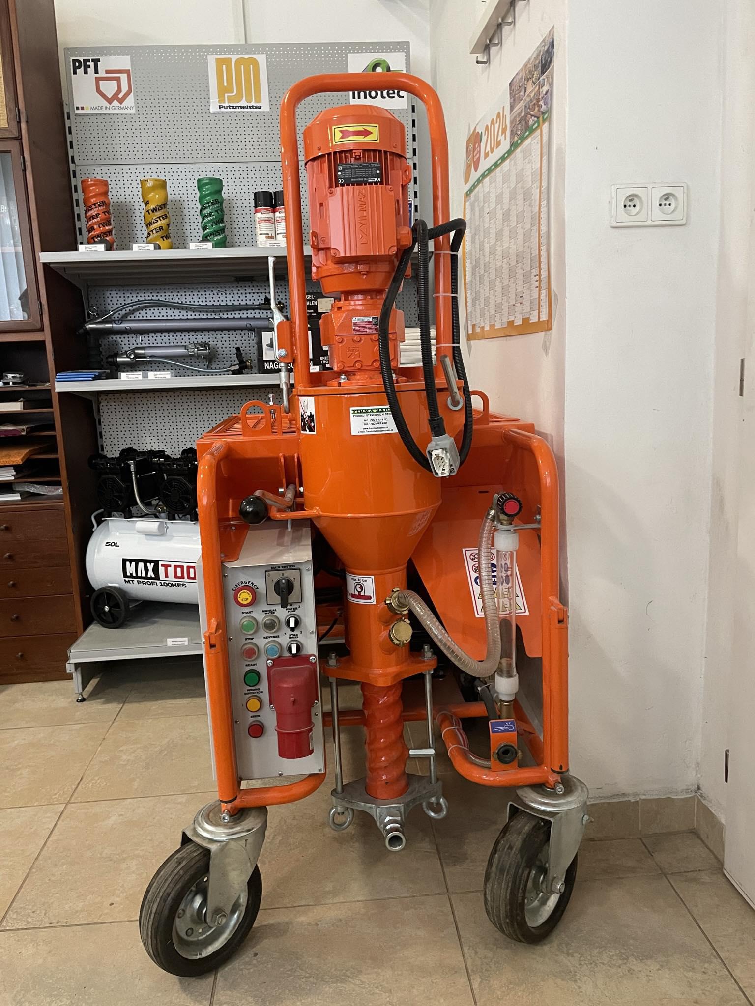 Firma Bareš - Prodej stavebních strojů foto 3