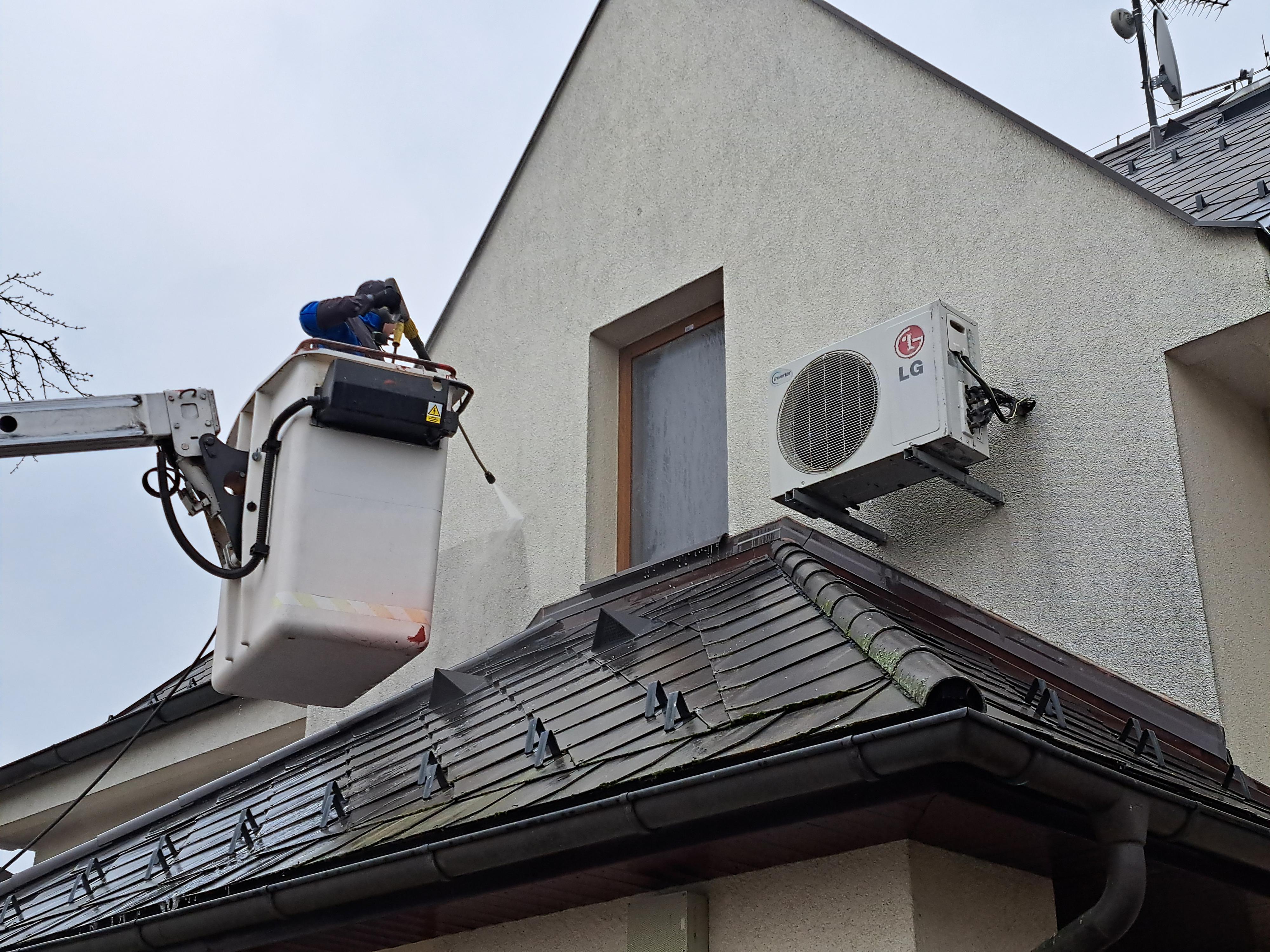 Čištění, nátěr střech a fasád | Clean and Repair Solutions foto 2
