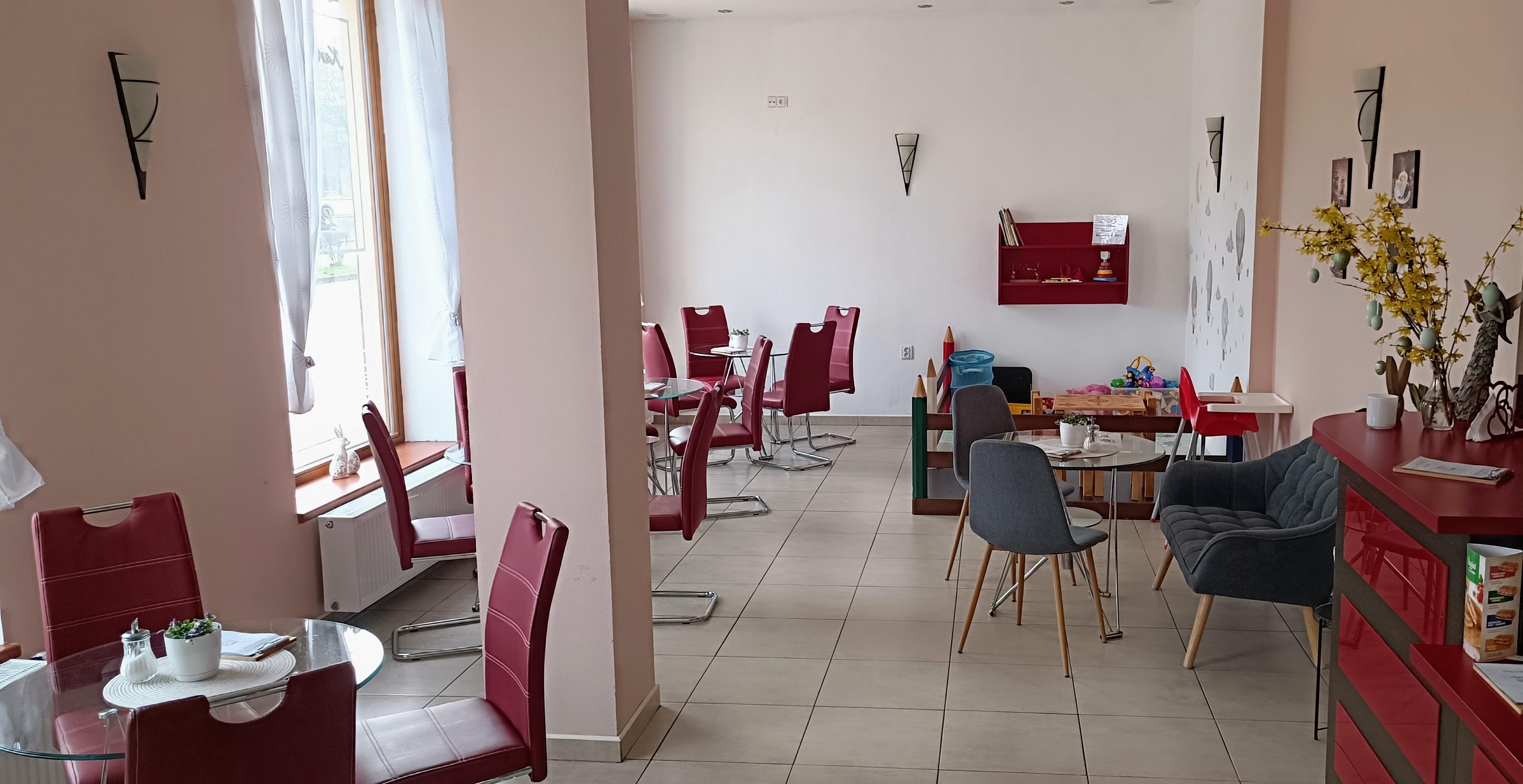 Kavárna a cukrárna Pampeliška foto 6