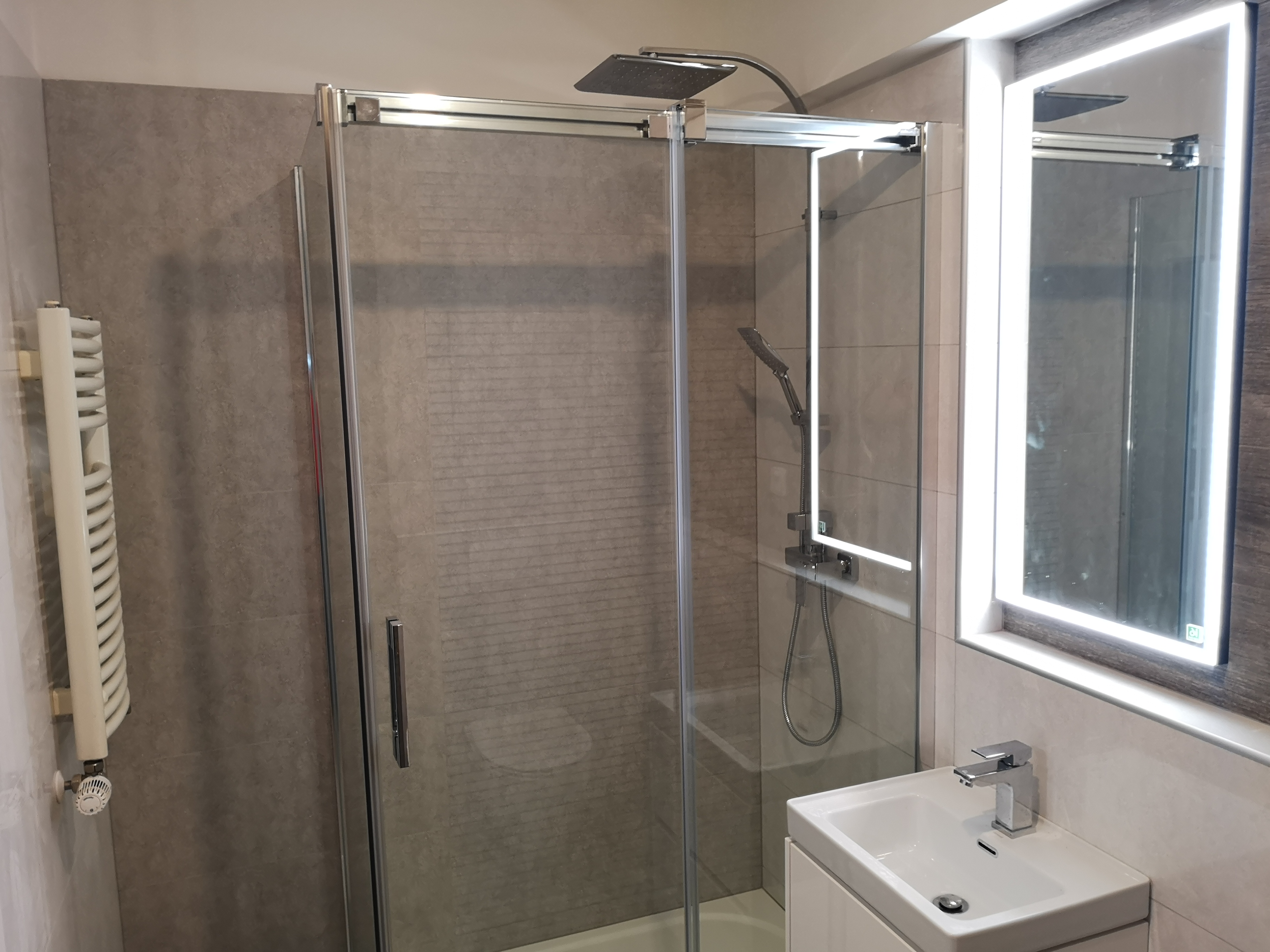 J&R Works - obklady, dlažby a pokládka podlah foto 3