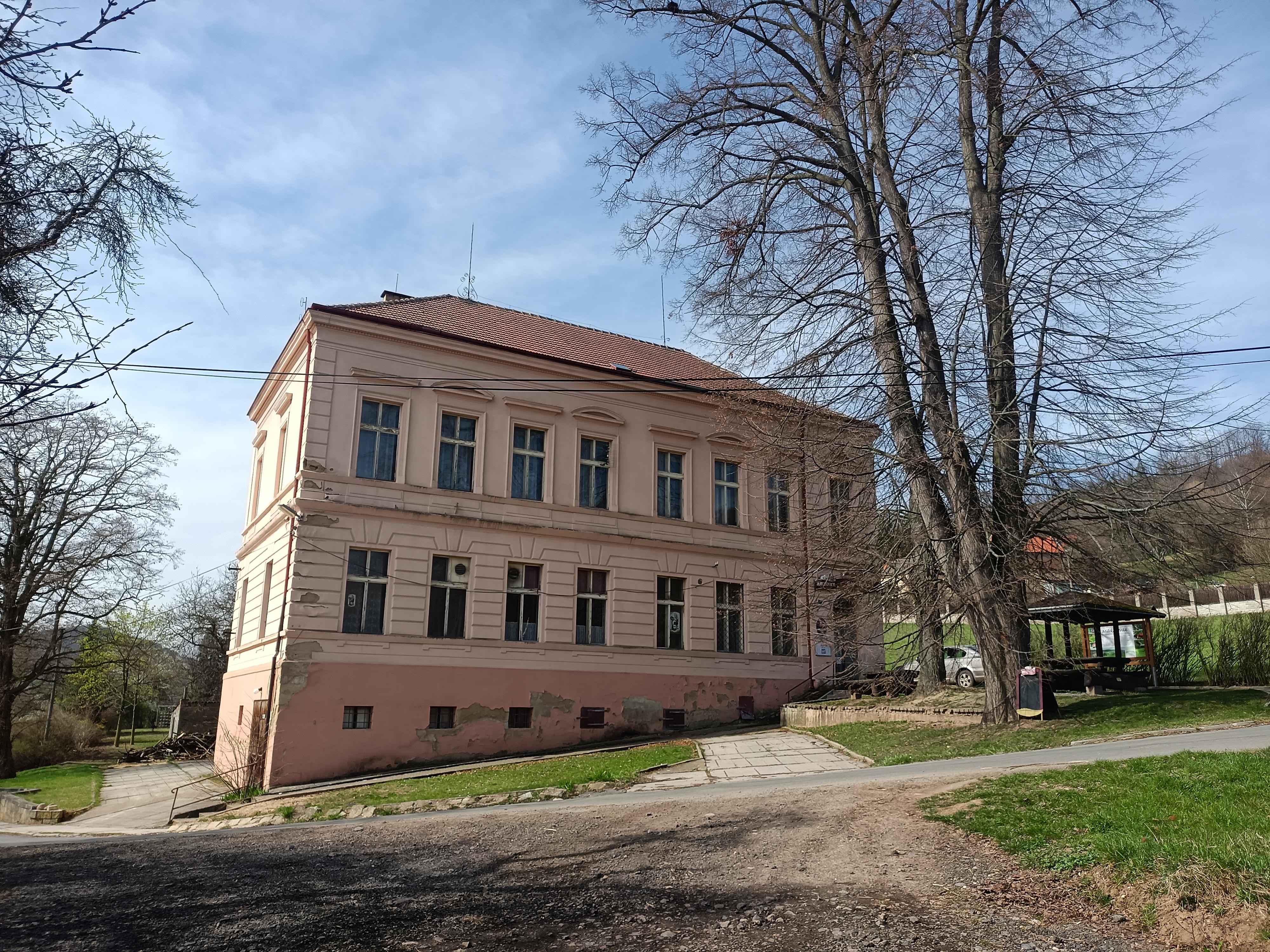 Milý - obecní úřad