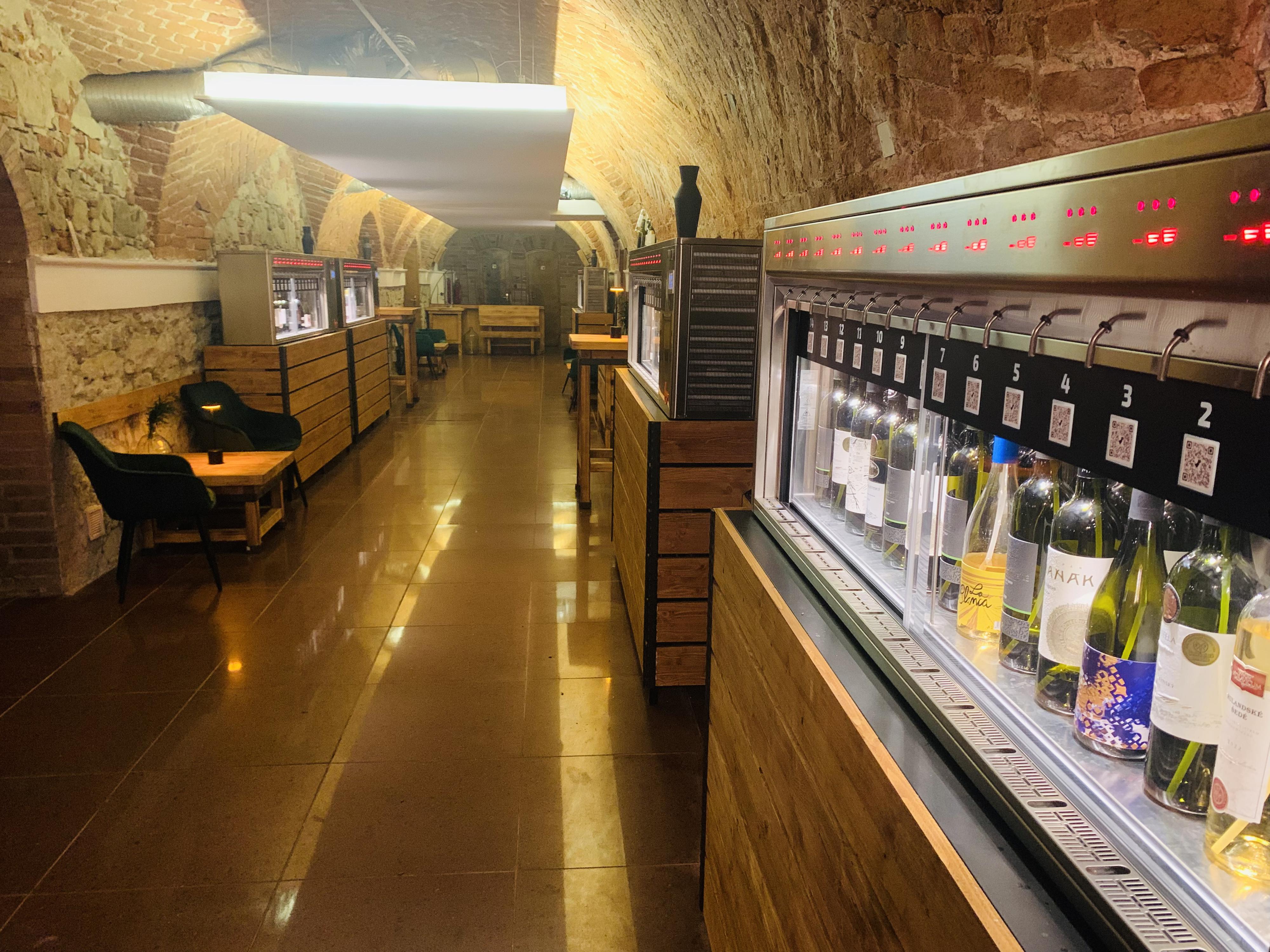 Klášterní vinný bar ZiJUViNEM