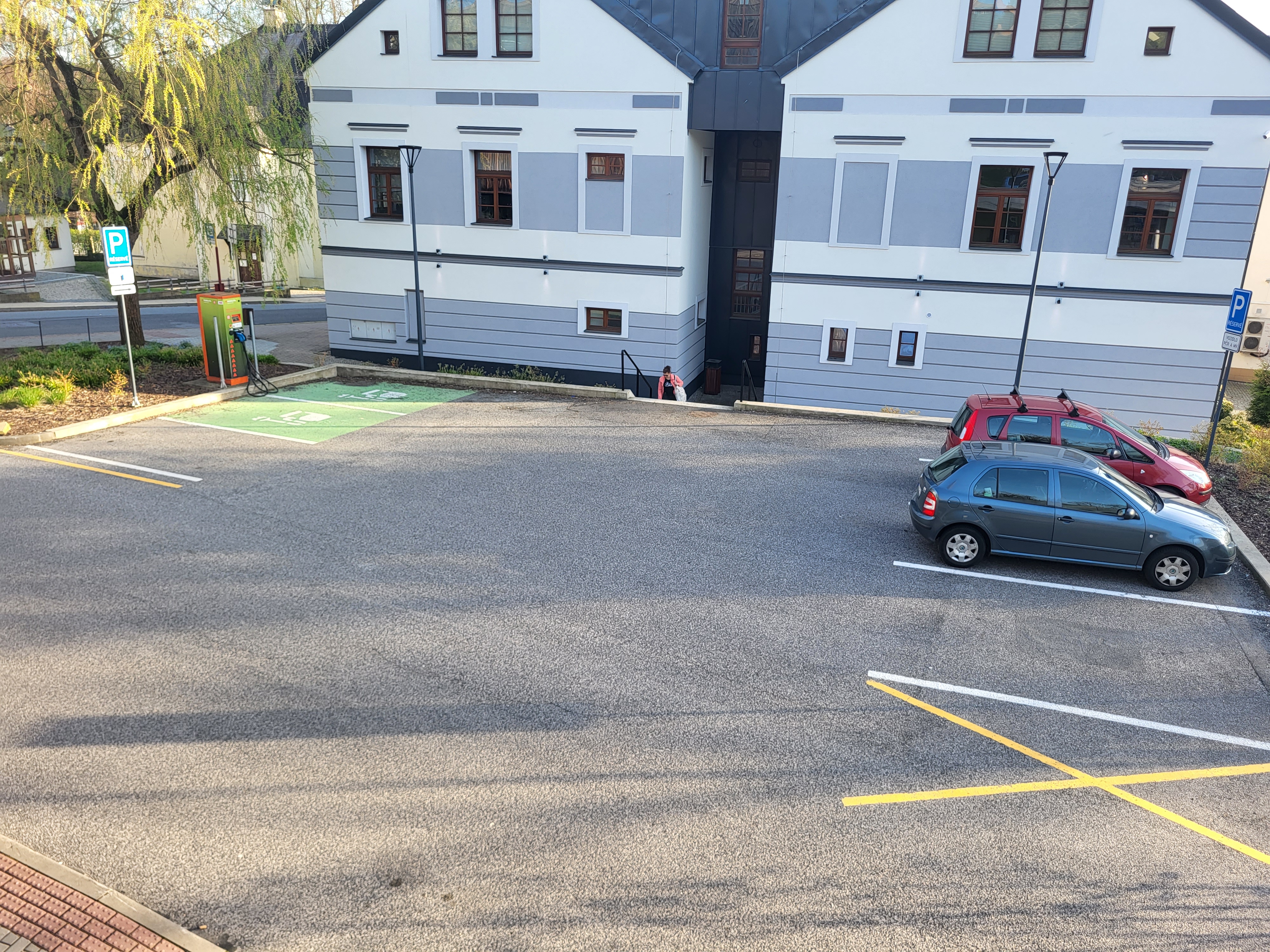 Nabíjecí stanice ČEZ foto 4