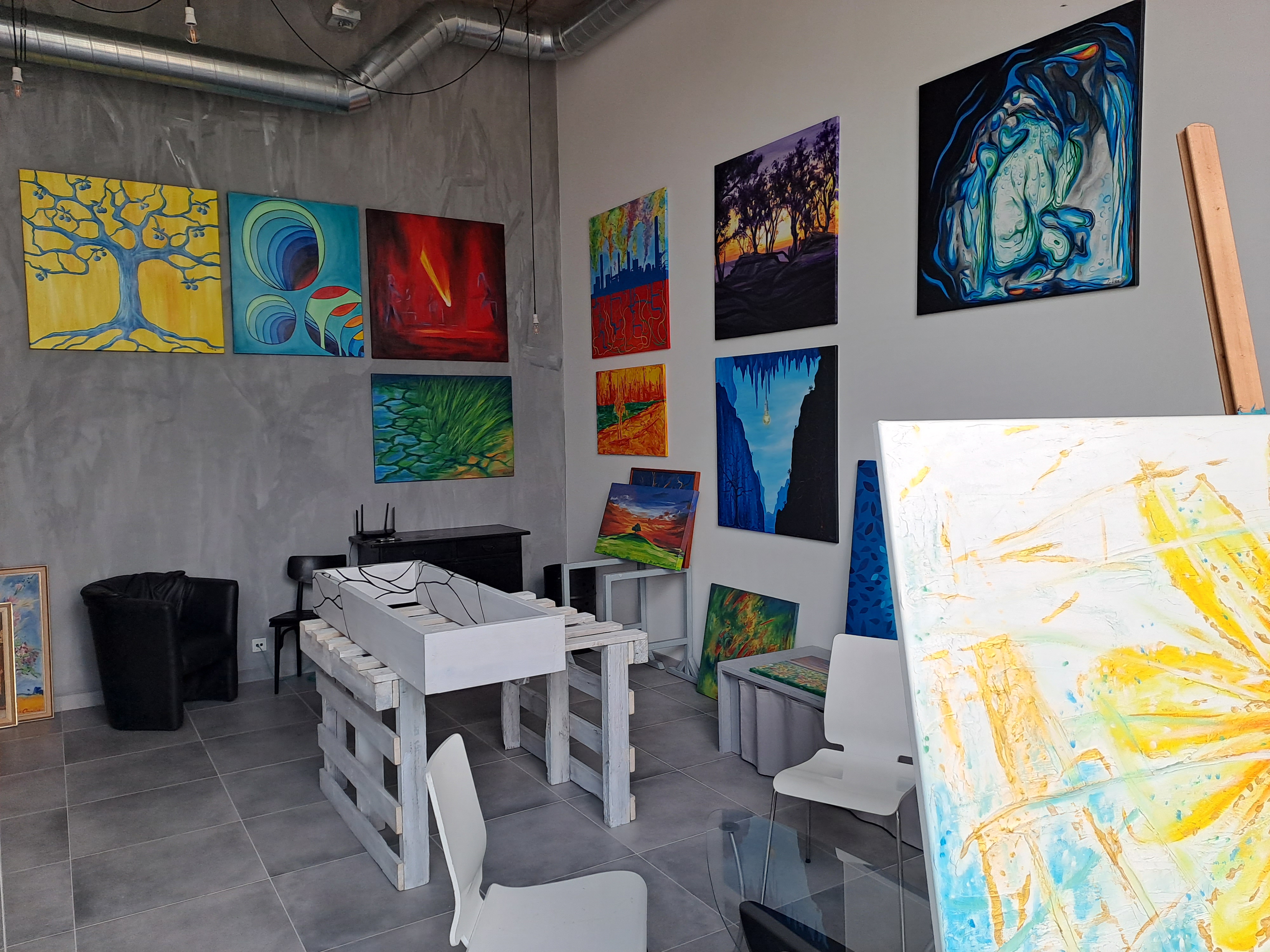 Ateliér Galerie JINÝ DYZAJN foto 2