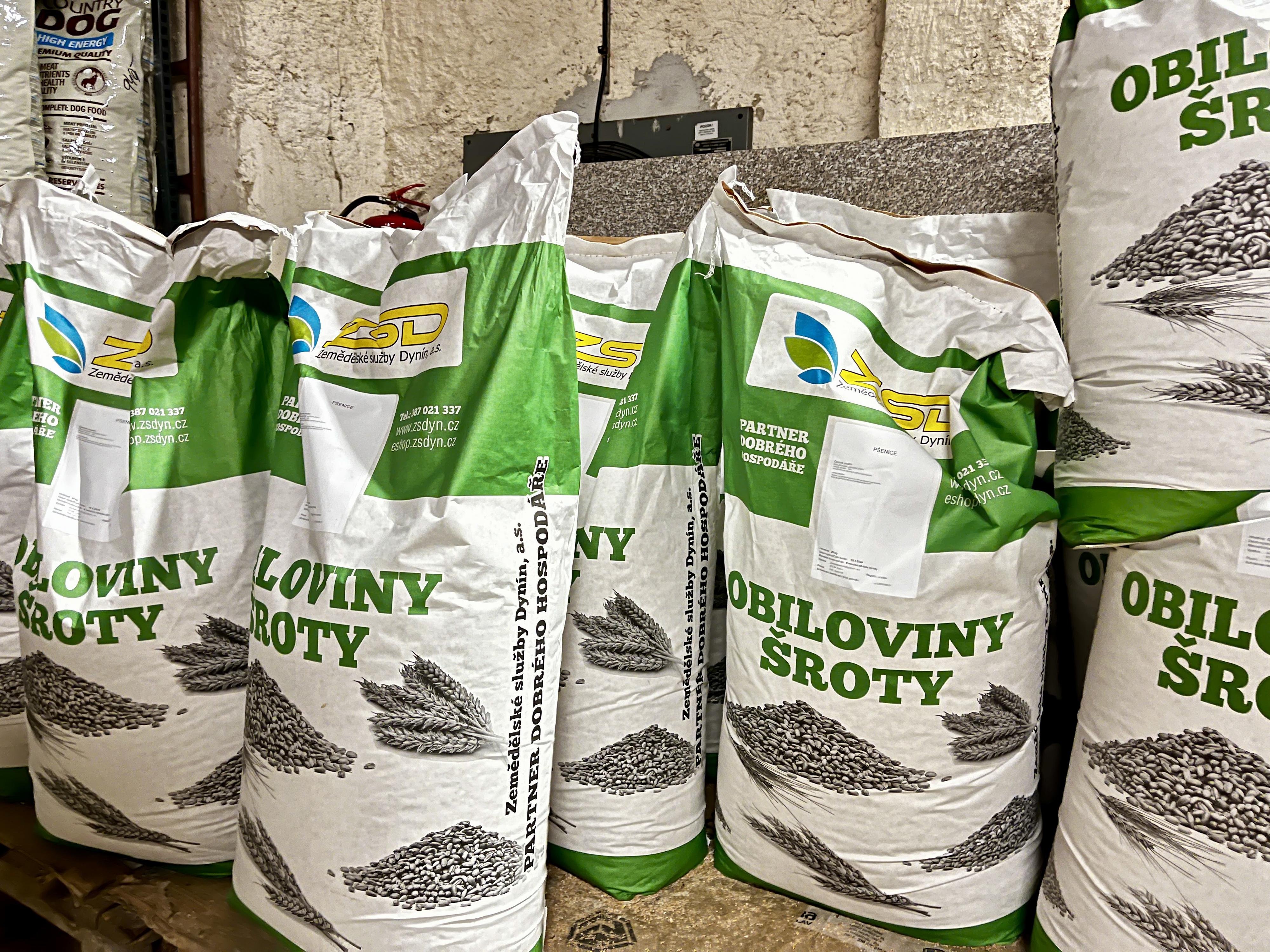 Krmiva u Naty foto 2