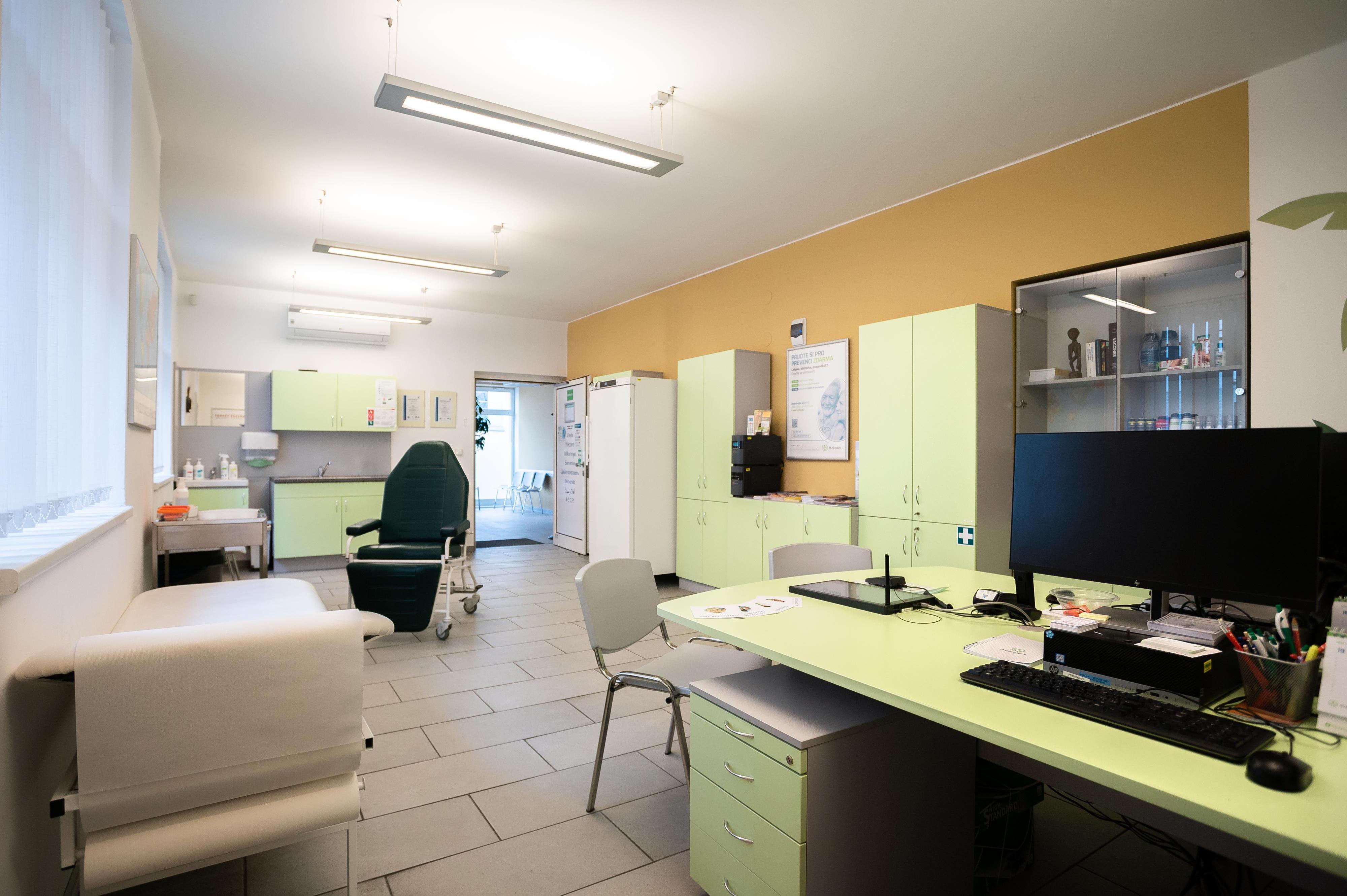 AVENIER | Očkování a cestovní medicína